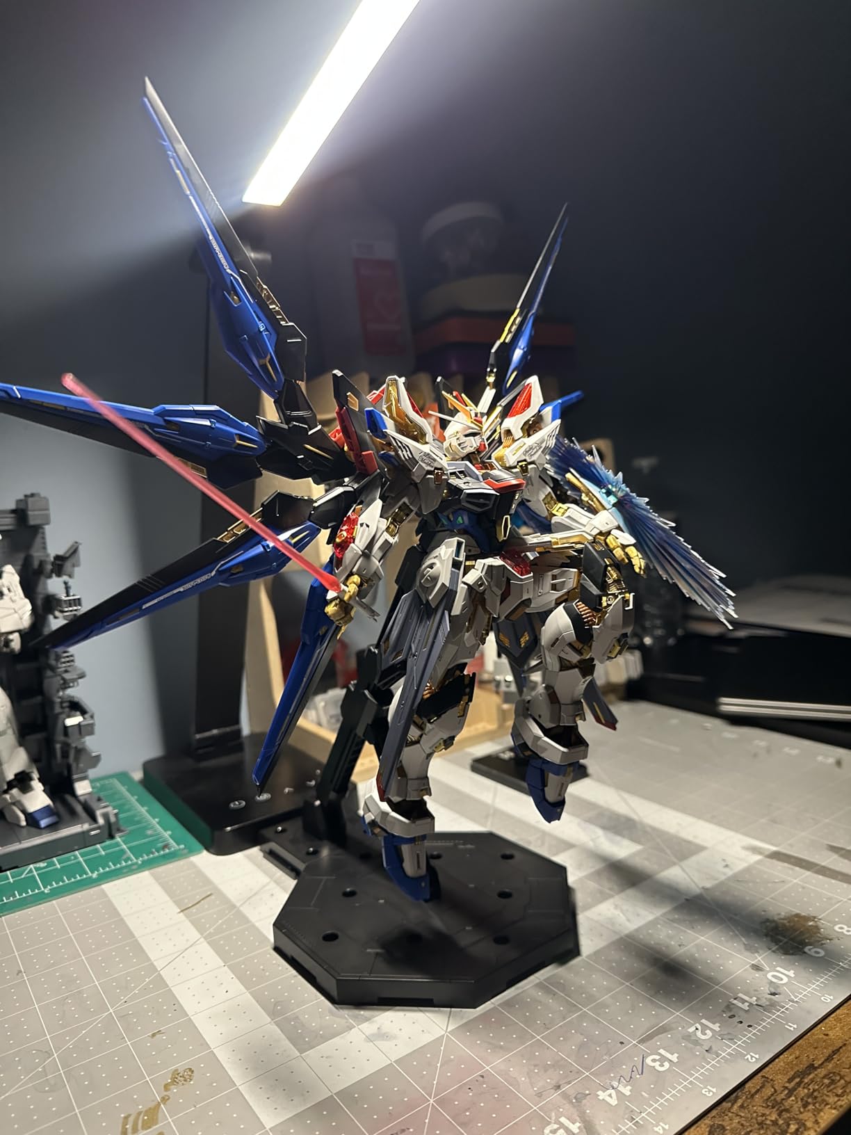 Bandai Hobby - Gundam Seed Destiny - Strike Freedom Gundam MGEX 1/100 Model Kit customer photo 1