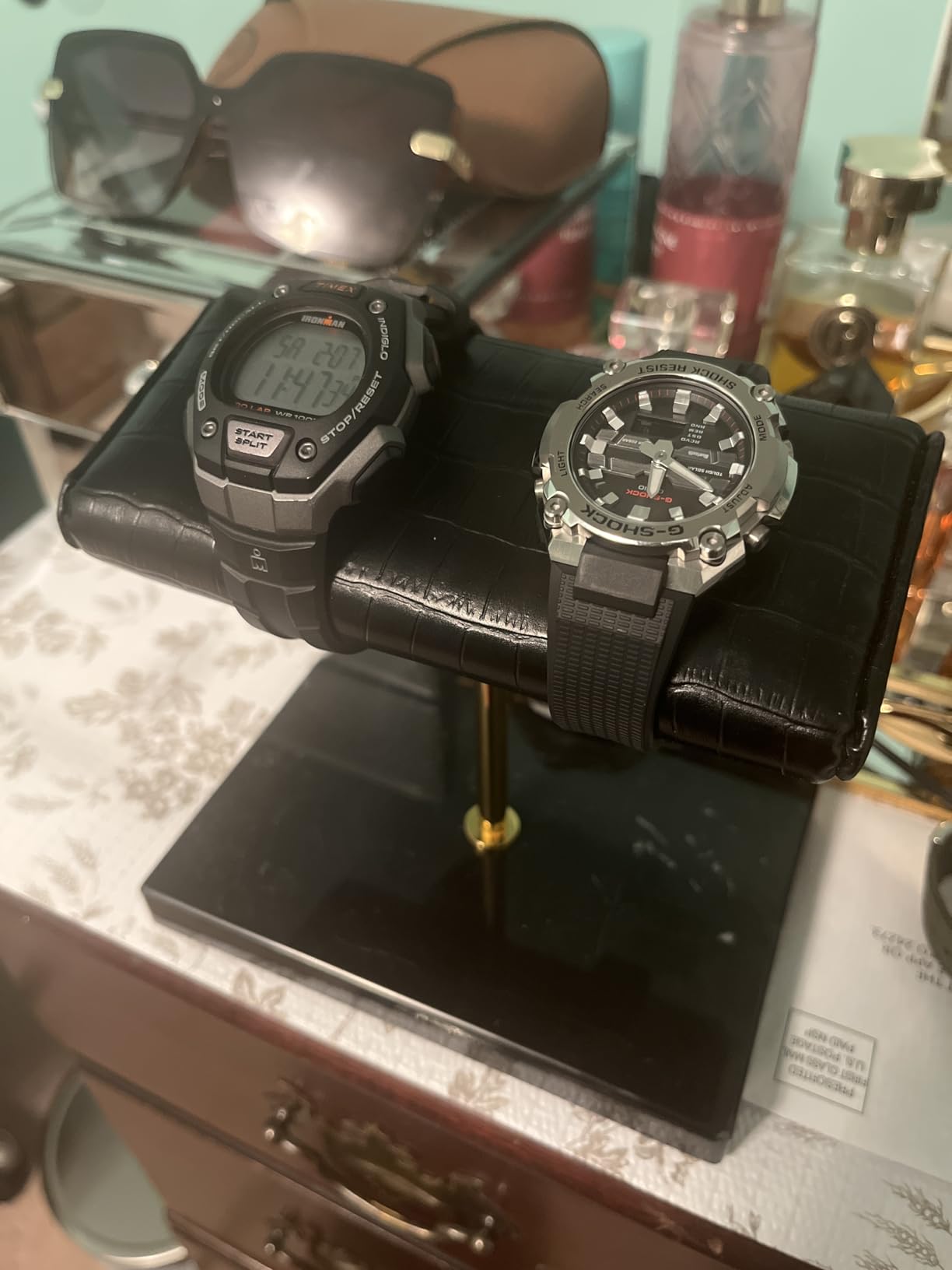 LYS&LYX Watch stand watch display stand watch holder watch Handcrafted watch holder (2--black/glod/croco) customer photo 1
