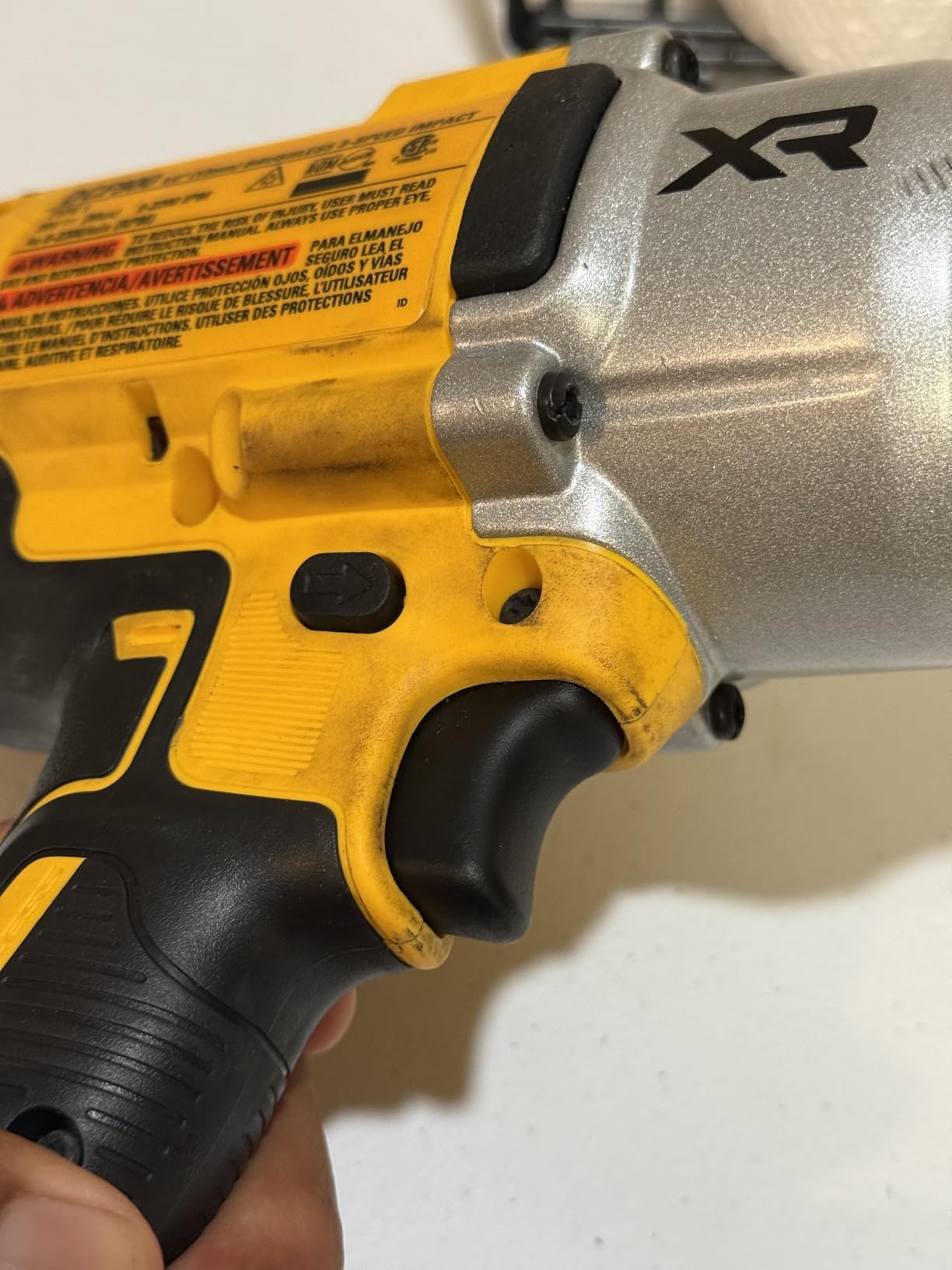 DEWALT 20V MAX XR 1/2 in. High Torque Impact Wrench with Hog Ring Anvil Kit (DCF900P2) customer photo 2