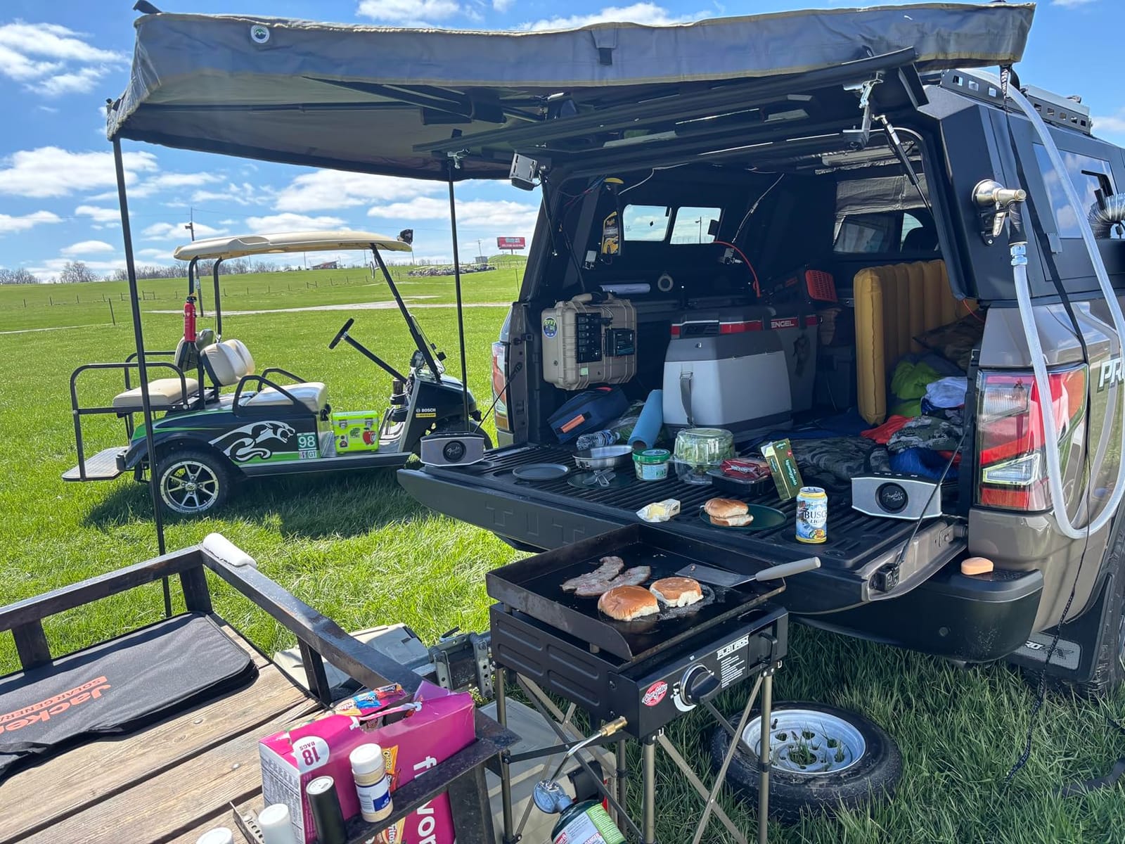 Overland Vehicle Systems 19689909 HD Nomadic 270 LTE Awning Passenger Side | 65 Sq Ft of Coverage | Dark Gray Fabric with Travel Cover Included | Twist and Lock Technology | Weather-Resistant customer photo 2