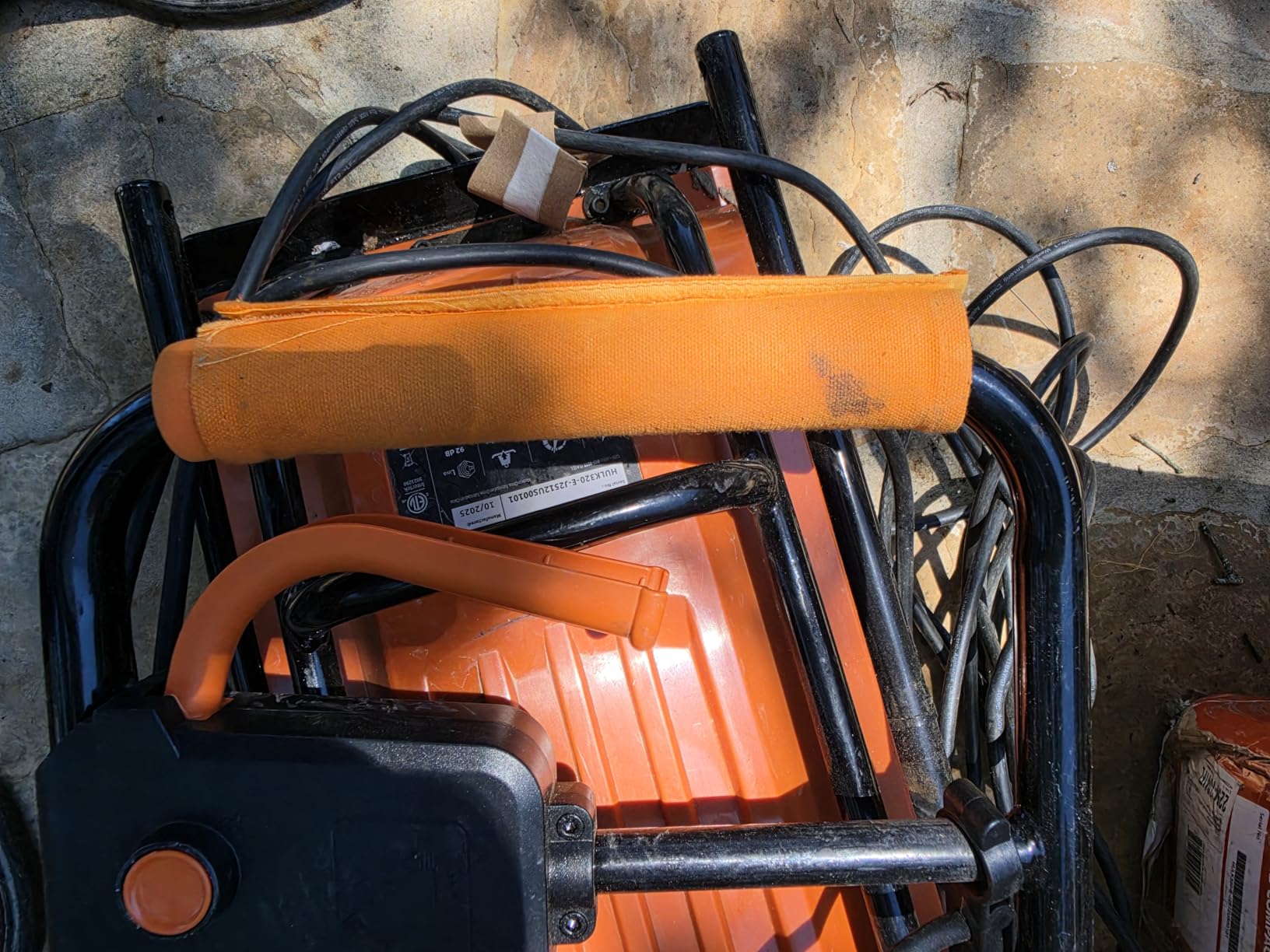 Evolution Hulk Electric Plate Compactor - Ideal For Levelling Pavement, Artificial Turf Ground Preparation, Patio, Blockwork, Sand, Soil & More customer photo 1