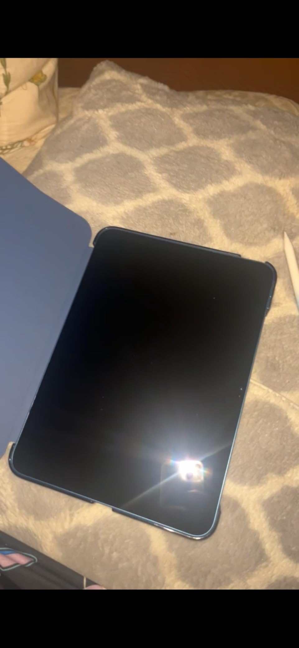 Apple iPad (10th Generation): with A14 Bionic chip, 10.9-inch Liquid Retina Display, 64GB, Wi-Fi 6, 12MP front/12MP Back Camera, Touch ID, All-Day Battery Life - Silver customer photo 1
