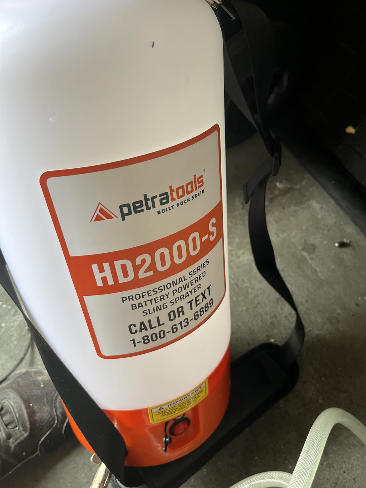PetraTools HD2000-S 2 Gallon Battery Powered Garden Sprayer, 2 Hour Runtime | Weed Sprayer w/ 4 Ft Hose, Extendable Wand, 2 Nozzles - For Lawn Care, Weed & Pest Control, Fertilizing - Up to 20 ft Reach customer photo 2