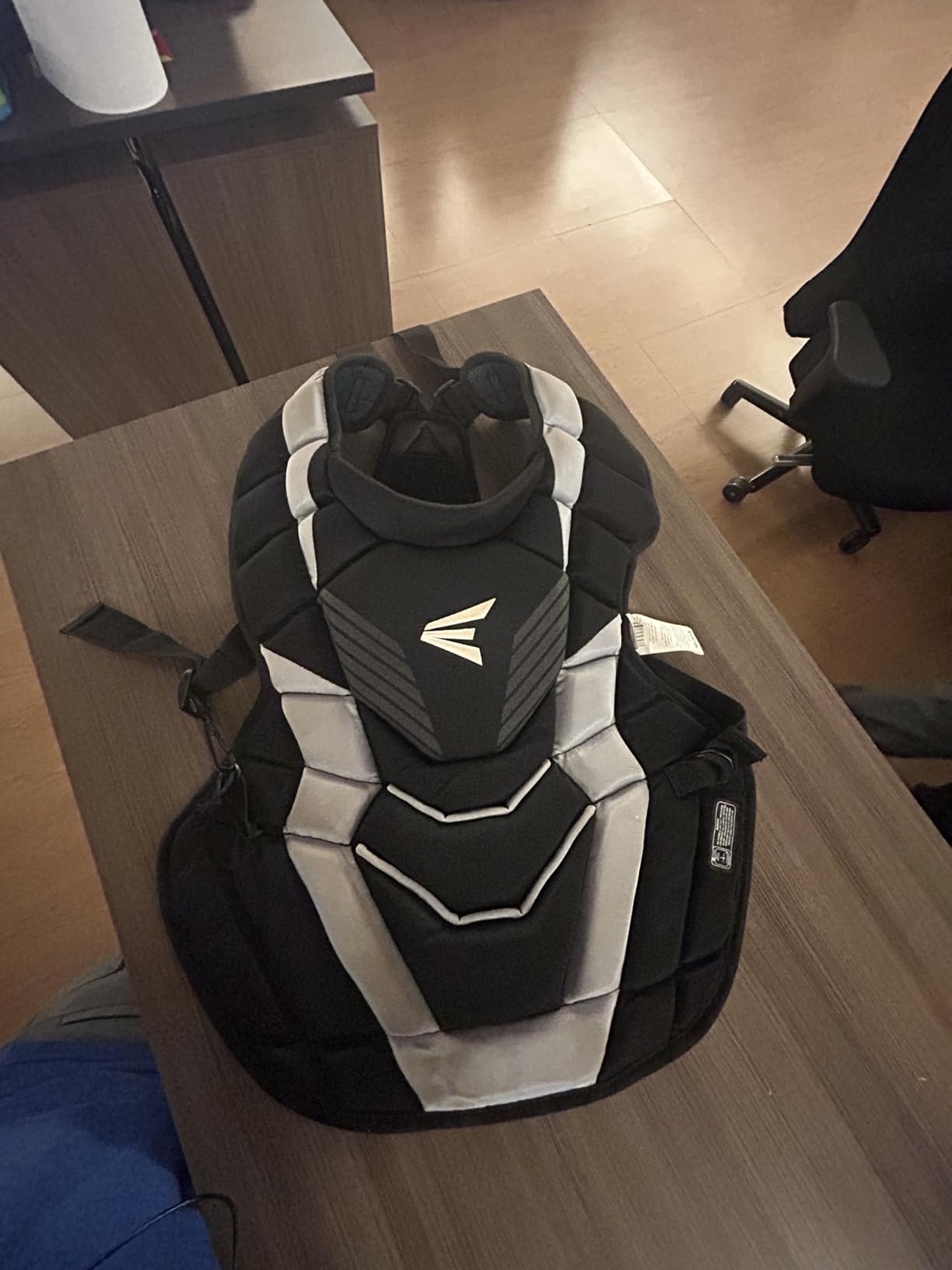 Easton Elite X 2.0 Baseball Catcher's Equipment Box Set | NOCSAE Approved customer photo 2