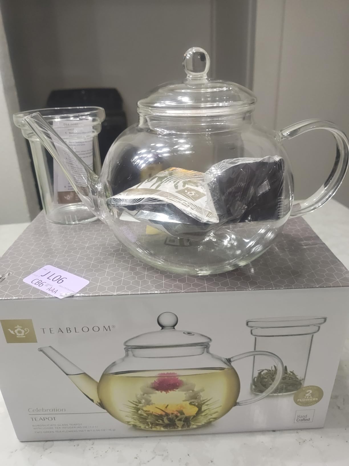 Teabloom Stovetop & Microwave Safe Glass Teapot with Removable Loose Tea Glass Infuser - Includes 2 Blooming Teas - 2-in-1 Tea Kettle and Tea Maker - Tea Purist's Choice customer photo 1