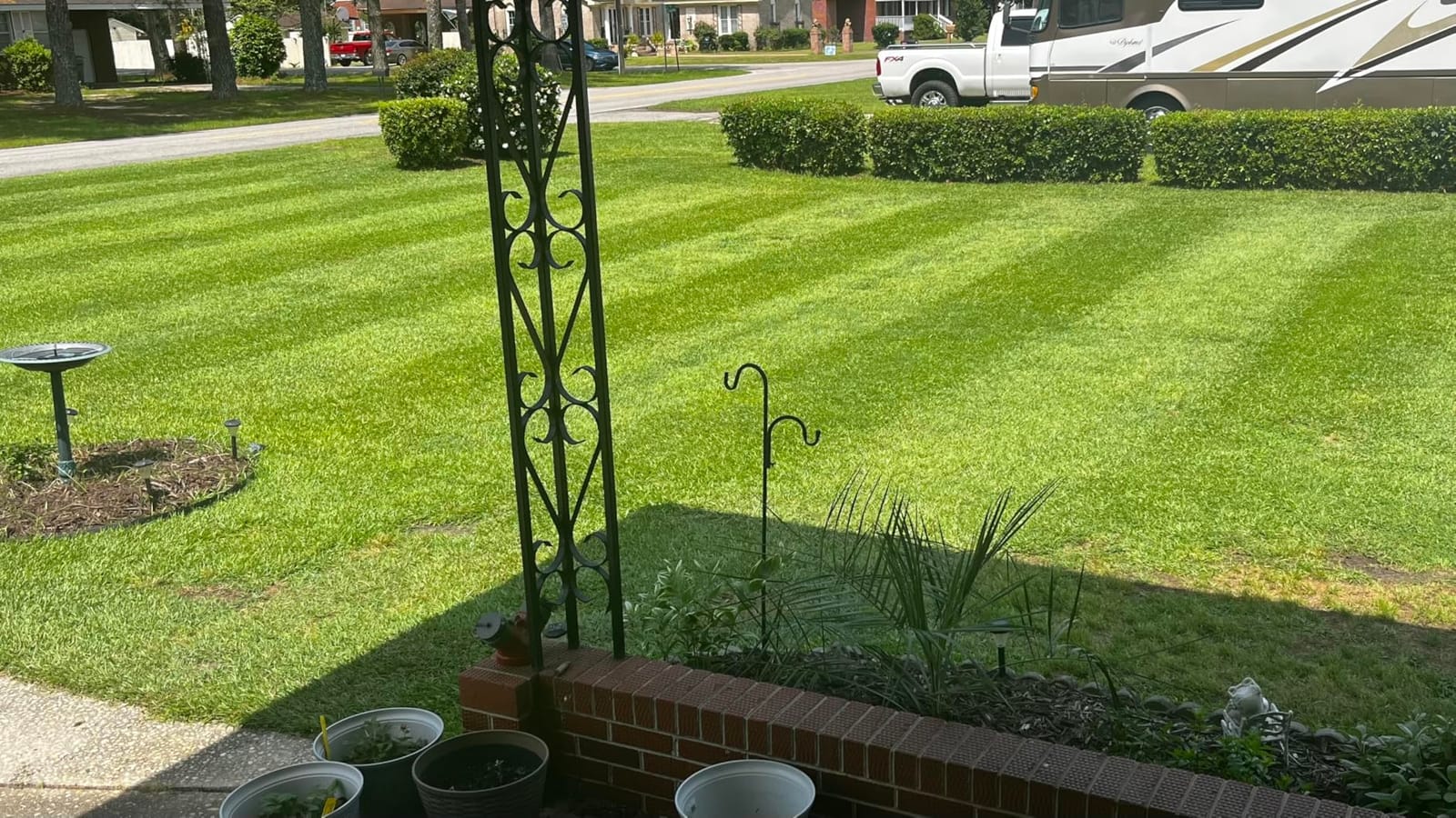 Agri-Fab 18 in x 48 in Tow Behind Poly Lawn Roller for Lawn and Garden Tractors, 550 lb Water Capacity, Made in USA customer photo 1