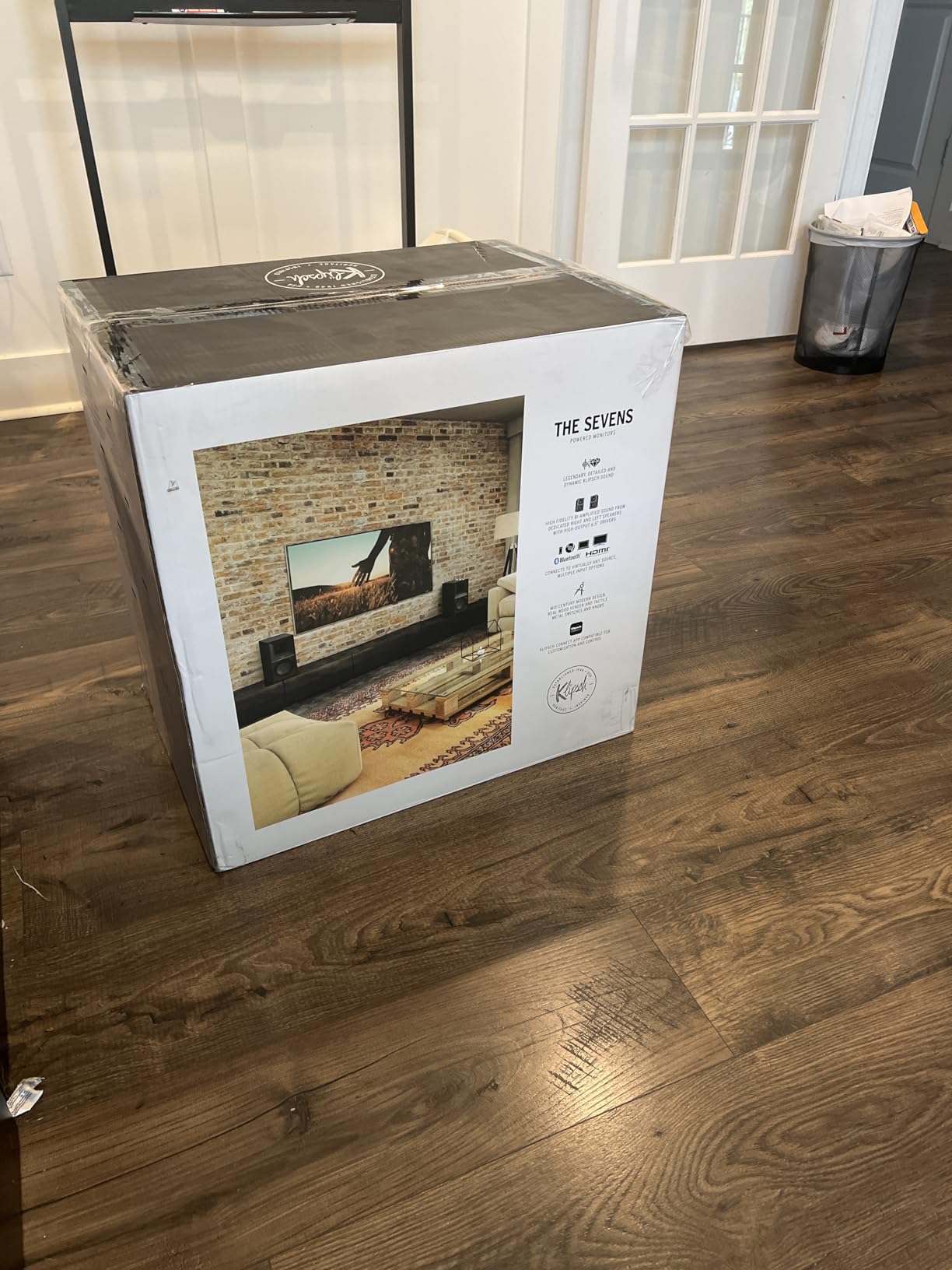 Klipsch The Sevens Heritage Inspired (Pair) Powered Speakers - Black customer photo 2