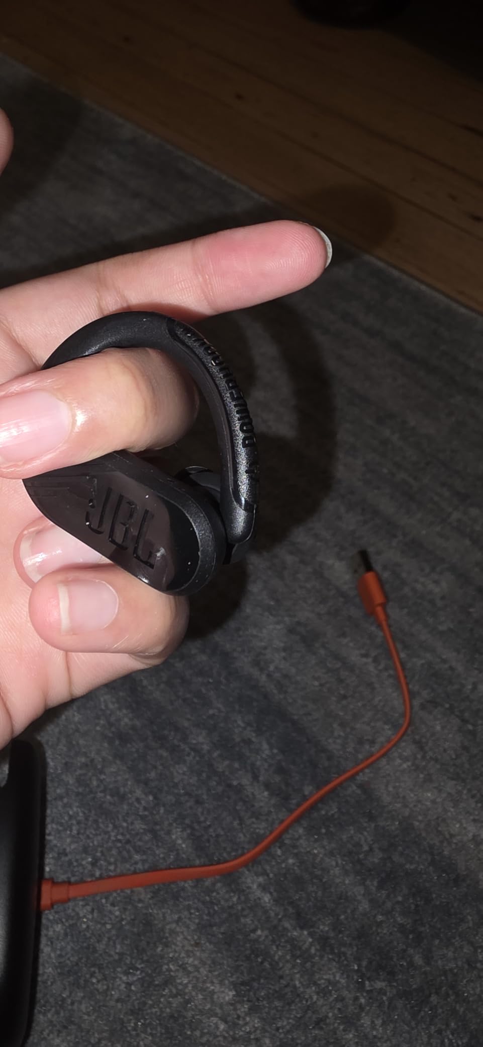 JBL Endurance Peak 3 - Dust and Water Proof (IP68) True Wireless Active Earbuds, JBL Pure Bass Sound, Up to 50 Total Hours of Playback with Speed Charge, Ambient Aware & Talk Thru (White) customer photo 1
