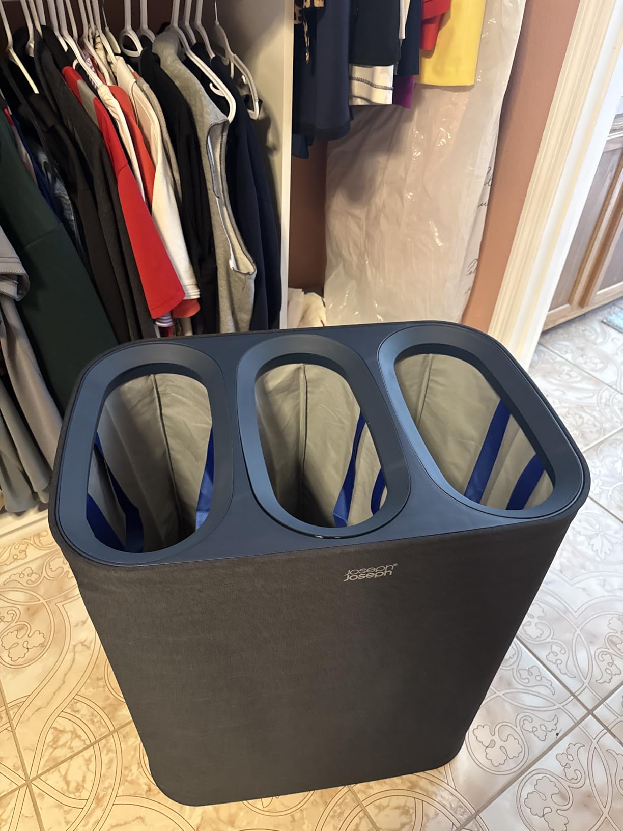 Joseph Joseph Tota Trio 90 liter/23.8 gallon Laundry Hamper Separation Basket with lid, 3 Removable Washing Bags with Handles- Ecru customer photo 1