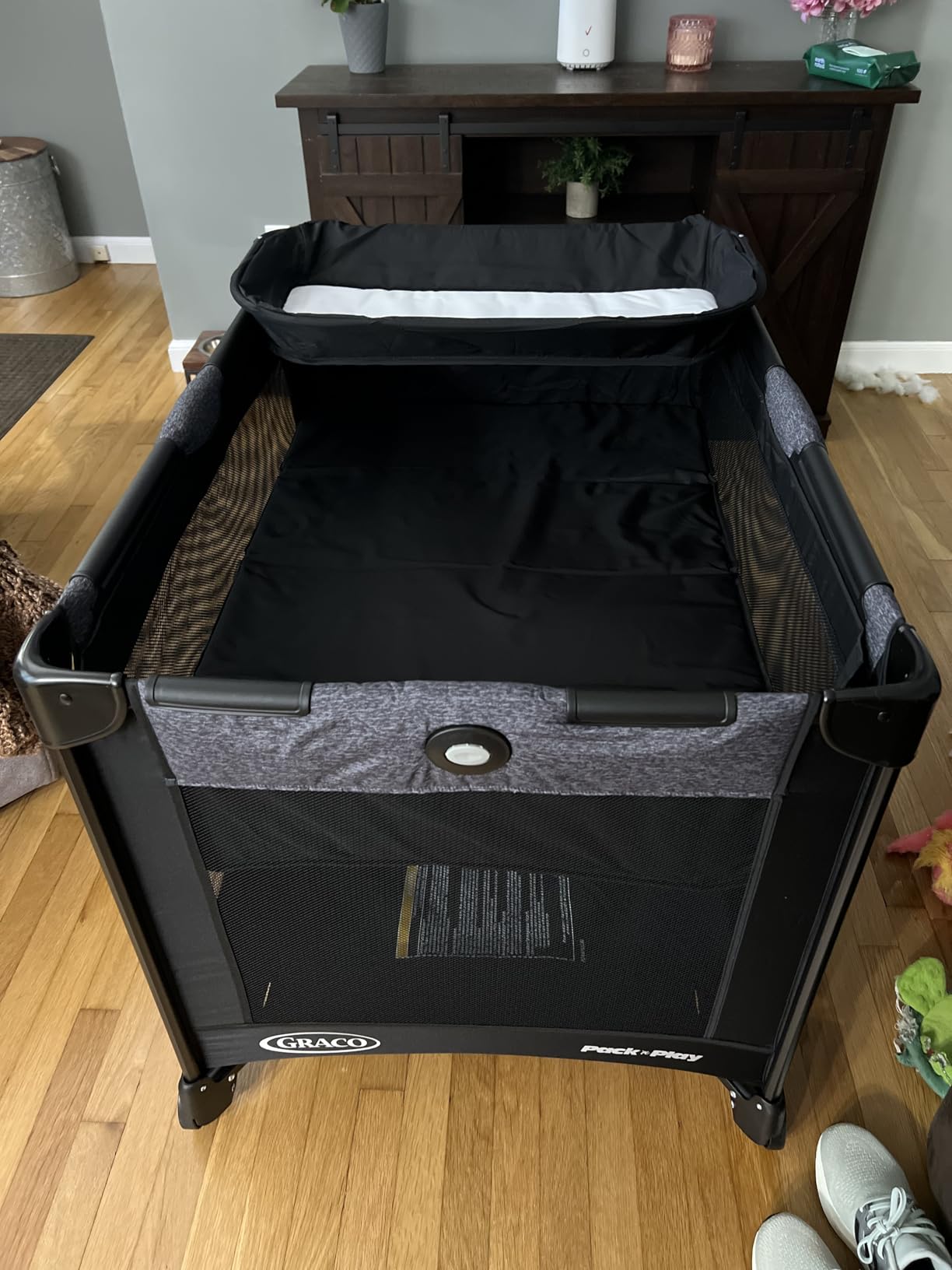 Graco Pack 'n Play Simple Solutions Playard, Cam customer photo 2