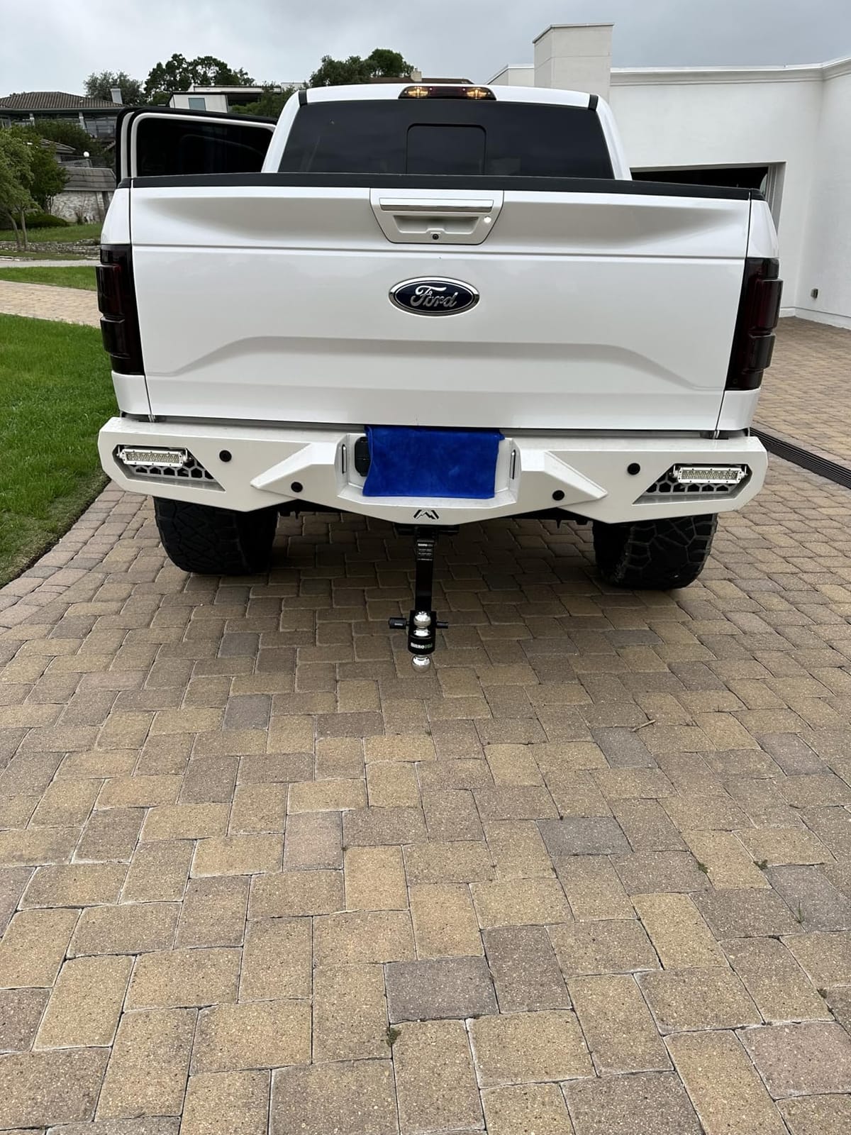 Rhino USA Adjustable Trailer Hitch (2in Receiver) - 6in Drop/Rise | 12,500lbs GTW, Heavy Duty Aluminum. Weatherproof Double Anti-Theft Locking Hitch Pins Included for Towing. Black customer photo 2