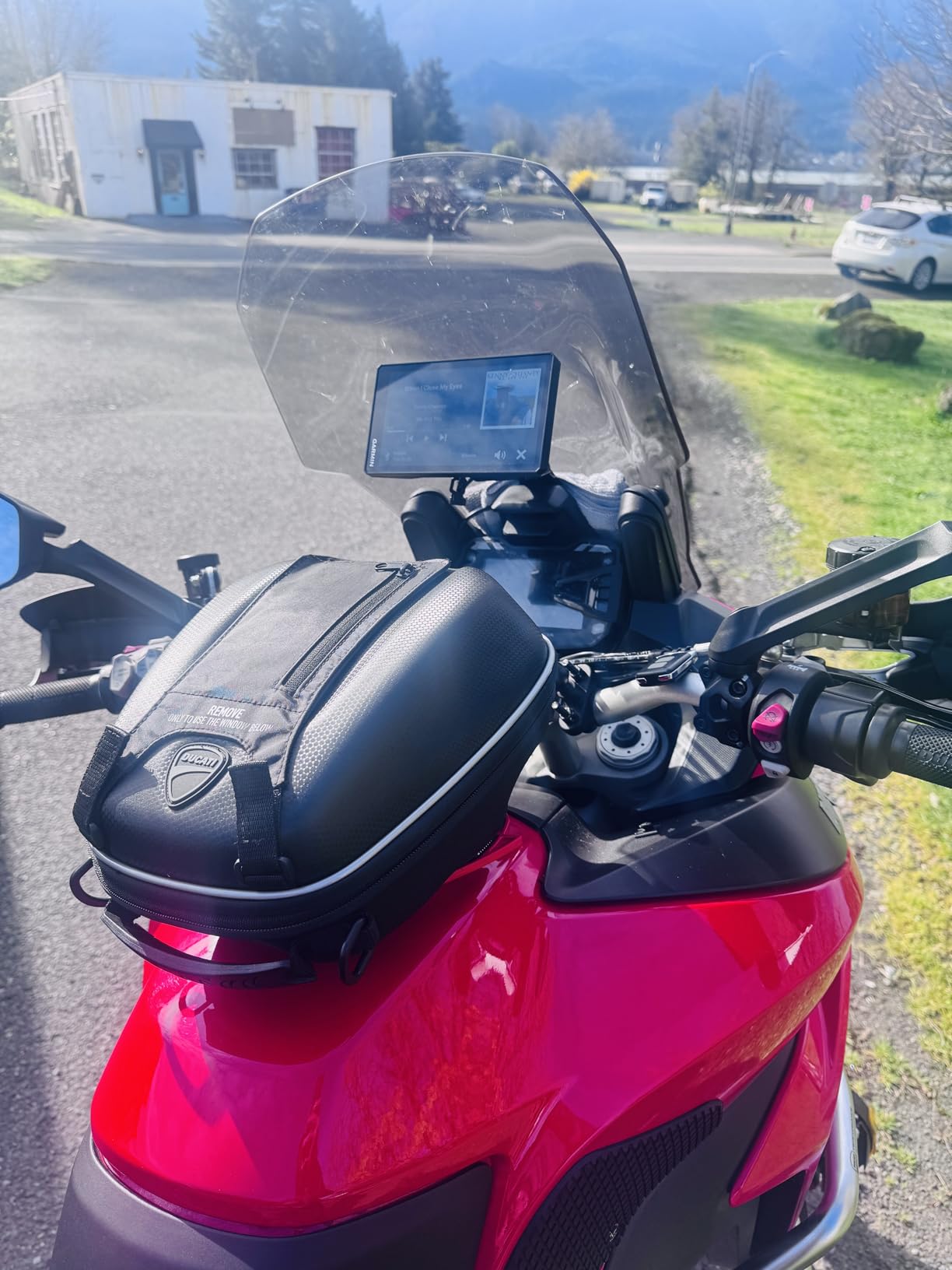 Garmin zūmo® XT2 All-Terrain Motorcycle Navigator, Ultrabright 6