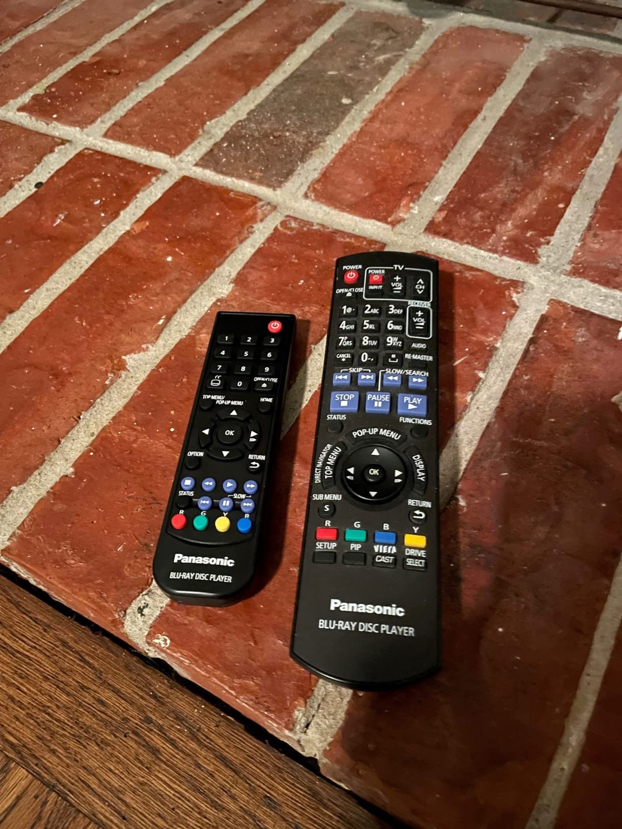Panasonic 4K Blu Ray Player, Ultra HD Premium Video Playback and Hi-Res Audio - DP-UB154P-K DVD Player (Black) customer photo 2