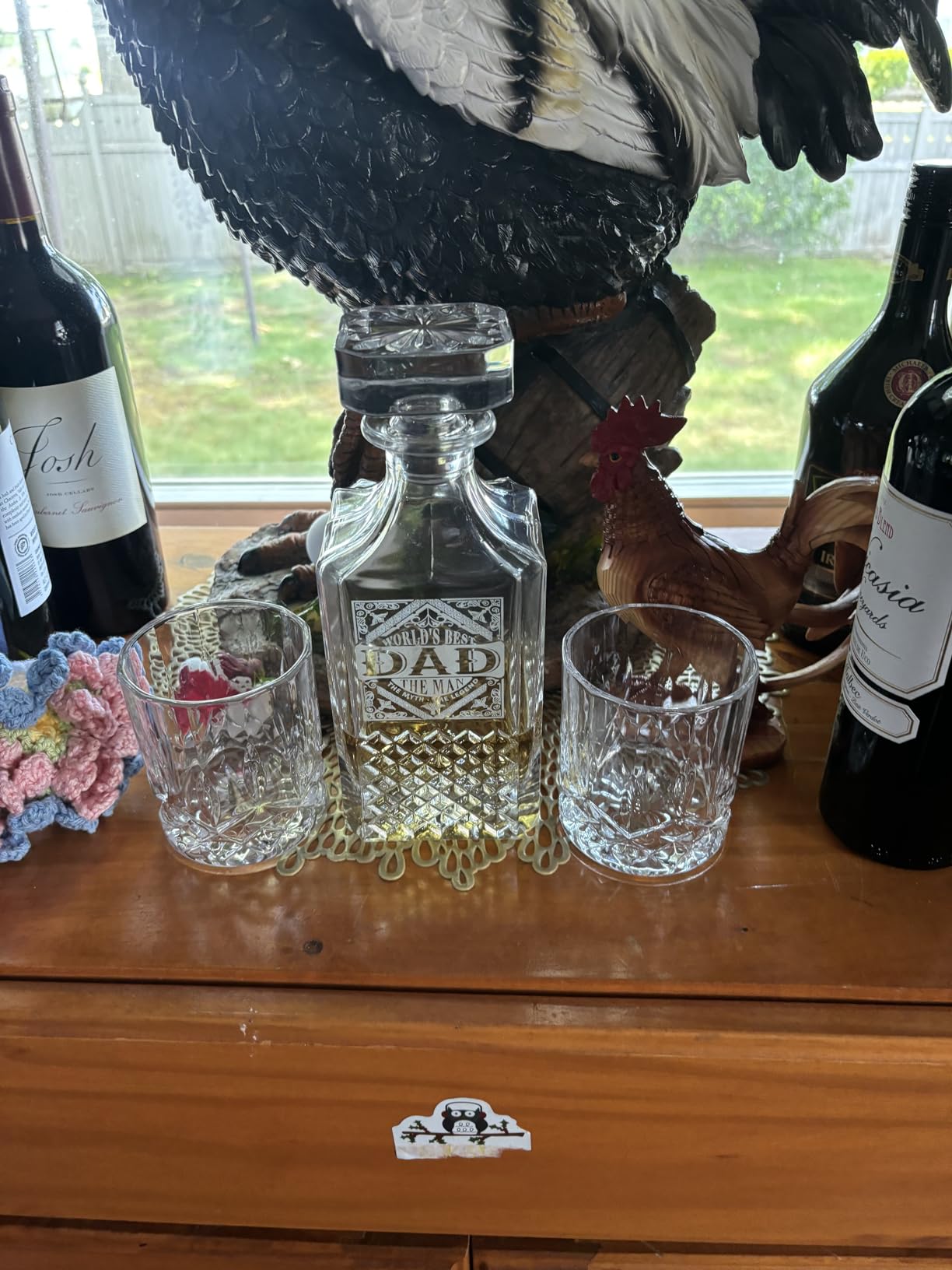 PONPUR Whiskey Decanter Engraved We The People American Flag, 750ml Whiskey Decanter Set with 2 Glasses, Fathers Day Patriotic Birthday Gifts For Men Dad customer photo 2