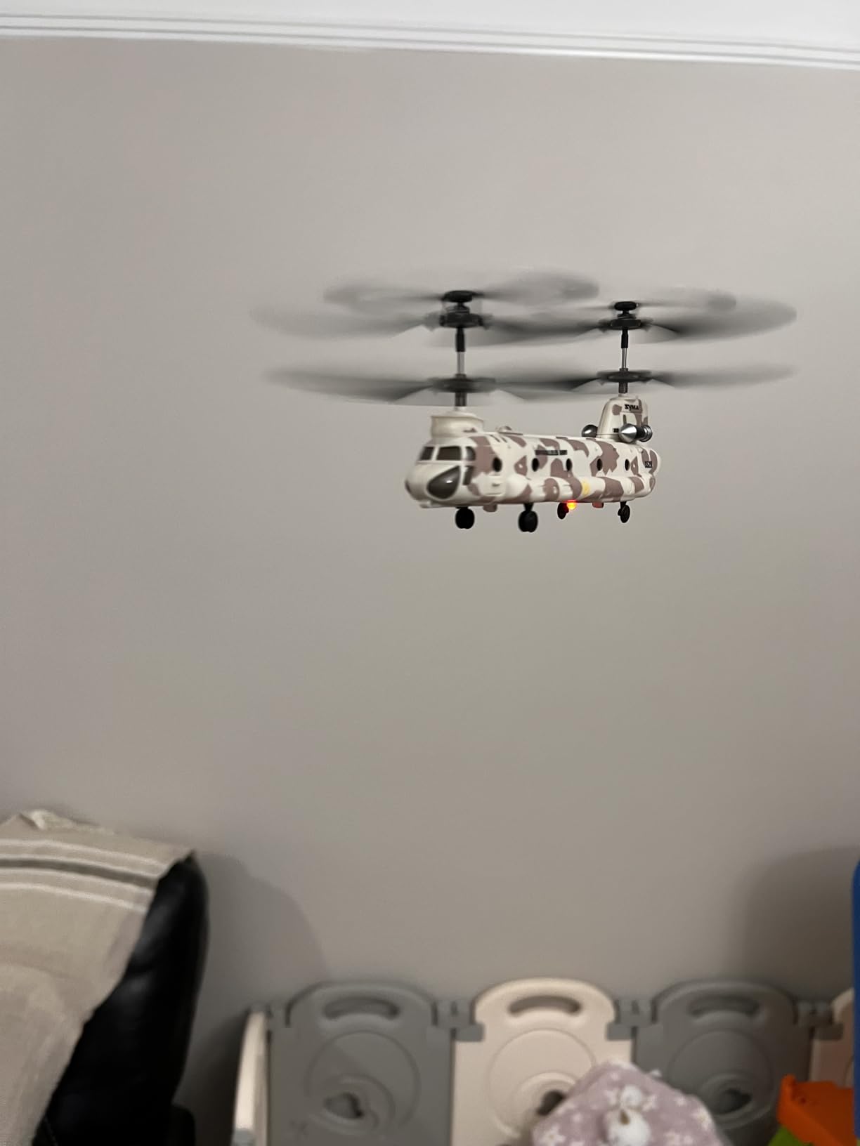 SYMA S52H Military Transport RC Helicopter for Kids, Altitude Hold | One-key takeoff/Landing, LED Lights, Low-battery Alerts for Beginner Indoor Flying, Transport Missions and Landing Practice customer photo 2