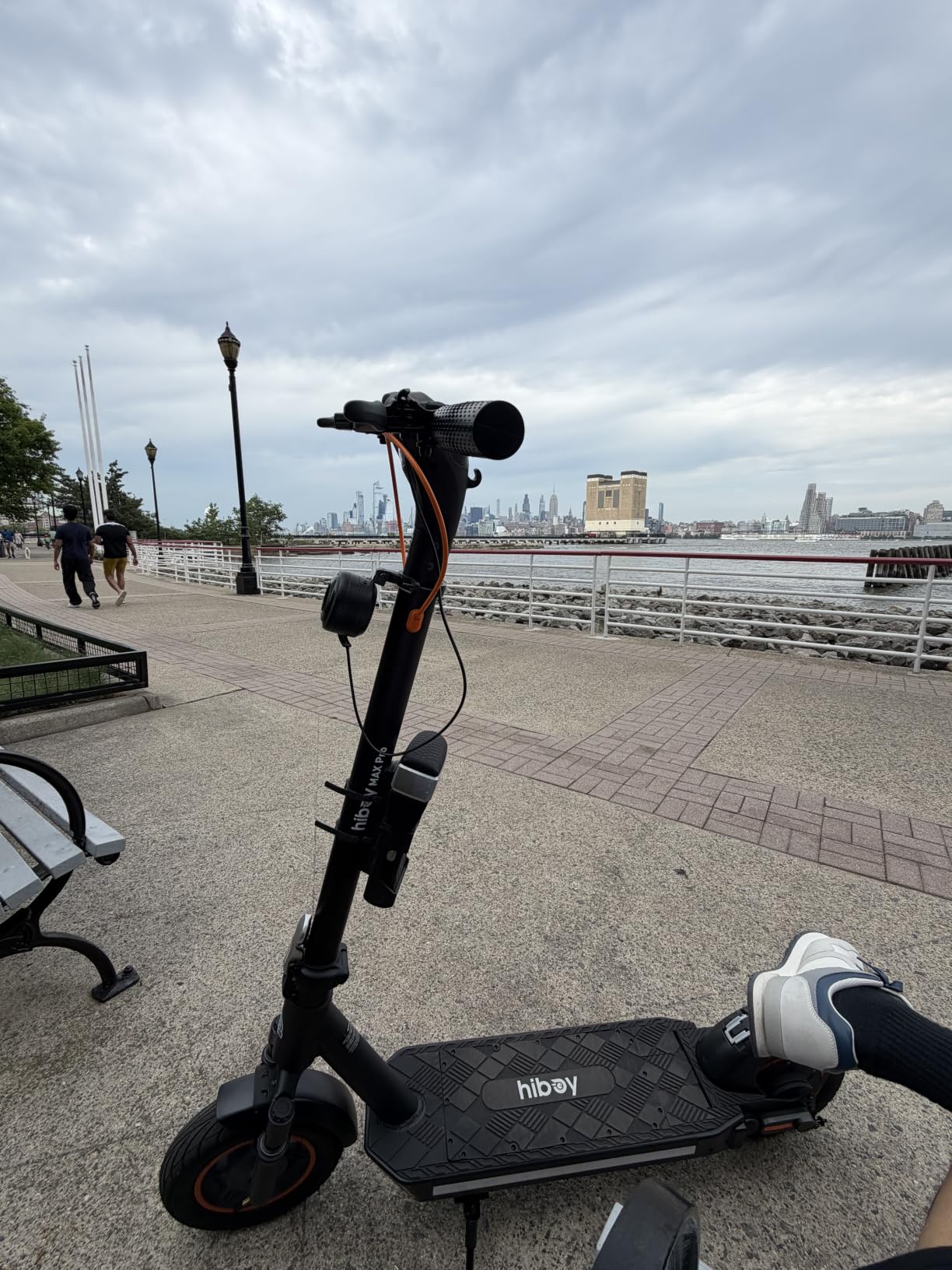 Hiboy MAX Pro Electric Scooter, 46.6 Miles & 22 MPH Commuting E-Scooter | 650W Peak Power Motor, 11