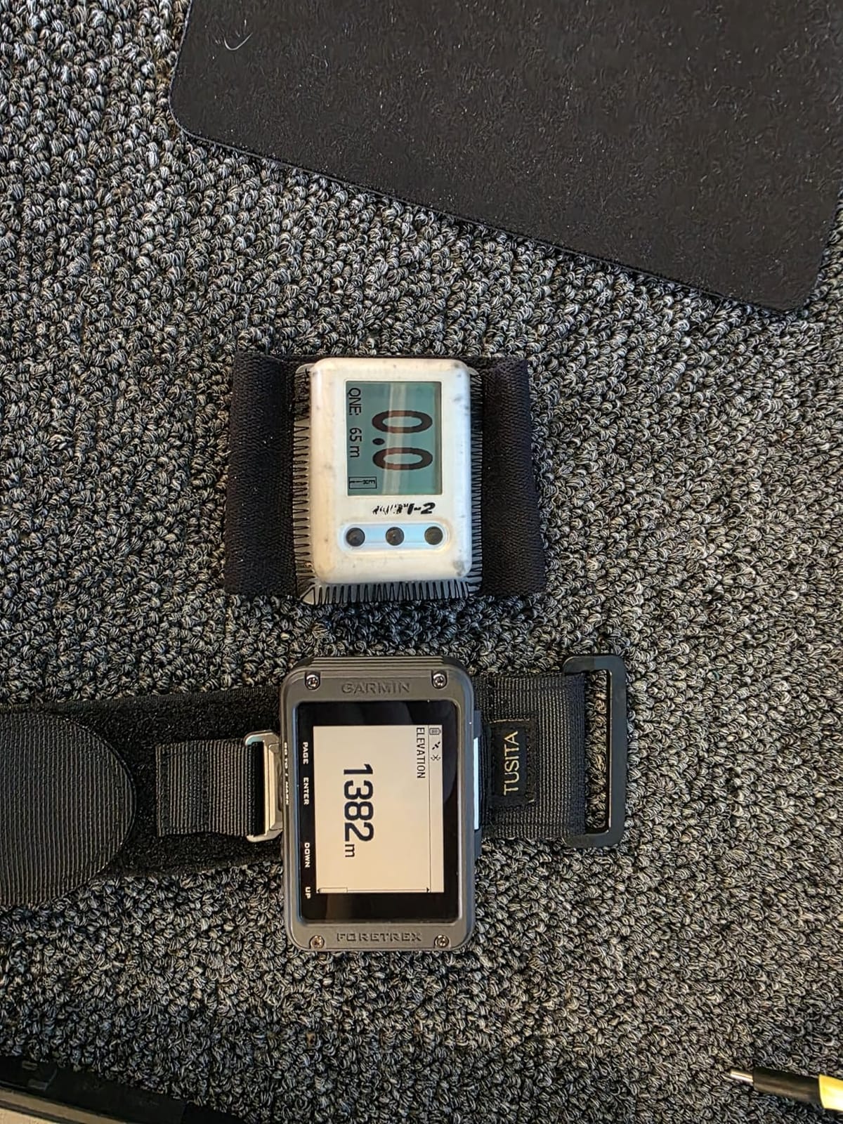Garmin Foretrex 801, Wrist-Mounted GPS Navigation customer photo 1