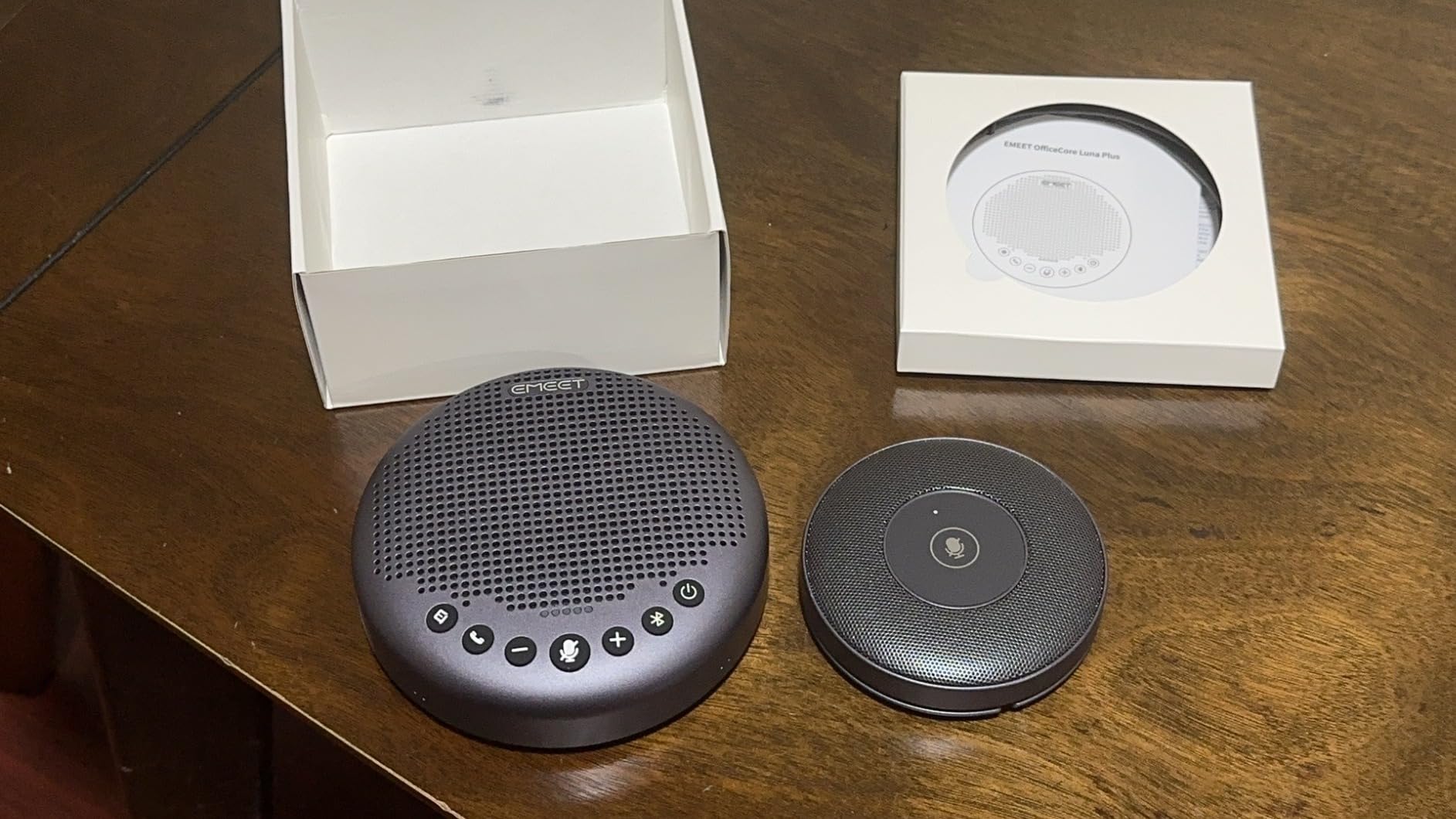 EMEET Luna Plus Kit Conference Speaker and Microphone with 8+1 Mics | 360° Pickup, Noise Reduction, Bluetooth/USB/Dongle Speakerphone for 14 Users w/Daisy Chain for 25, Works w/ Leading Platforms customer photo 2
