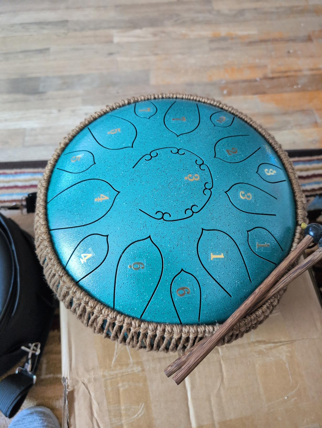 HOPWELL Steel Tongue Drum - 15 Note 12 Inch Tongue Drums - Percussion Instruments - Hand Pan Drum with Music Book, Drum Mallets and Carry Bag, D Major, Navy Blue customer photo 1