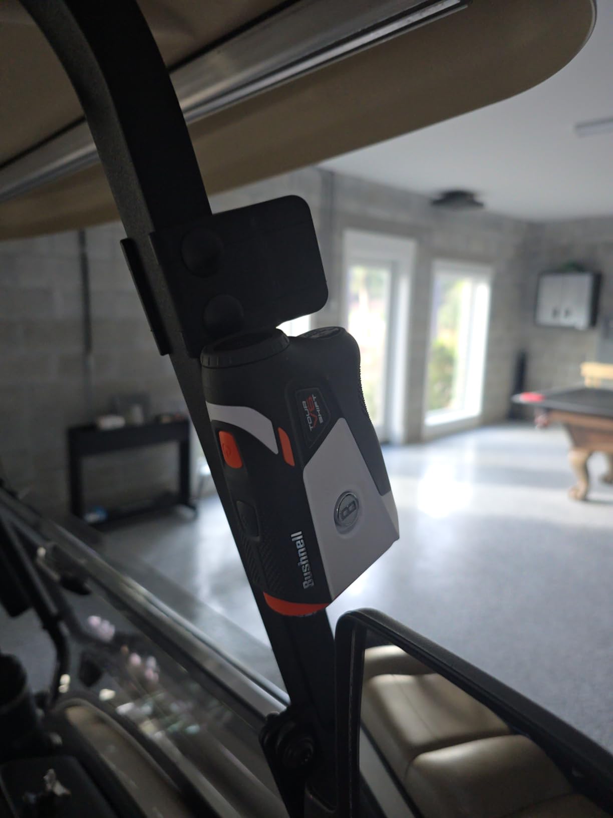 Bushnell Golf Tour V6 Shift Laser Rangefinder with Slope Compensation, 1300-Yard Range customer photo 1