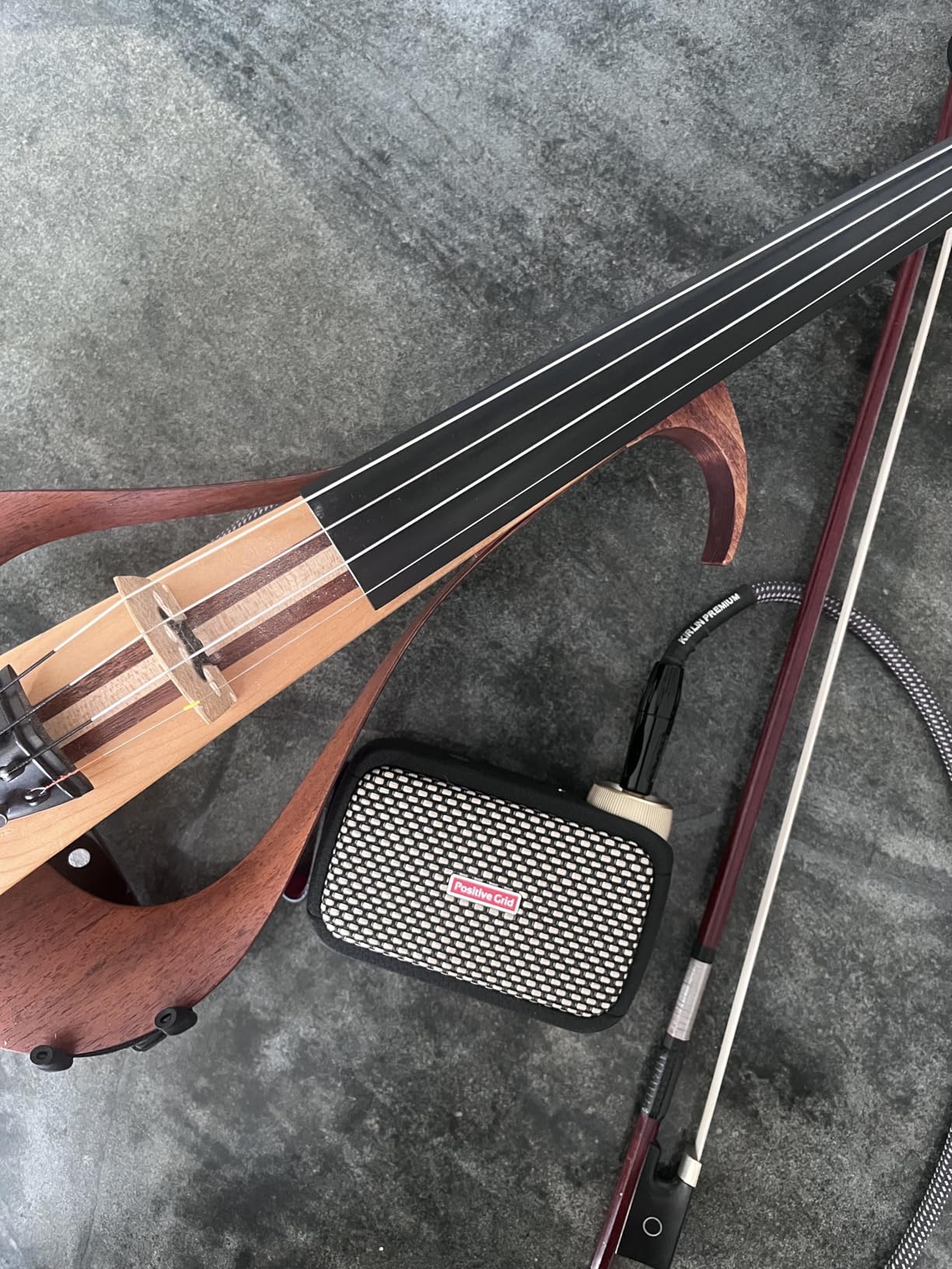 Positive Grid Spark GO 5W Ultra-Portable Smart Guitar Amp & Speaker customer photo 2