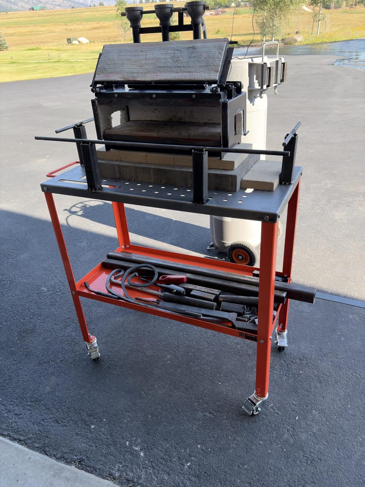 VEVOR Welding Table 36