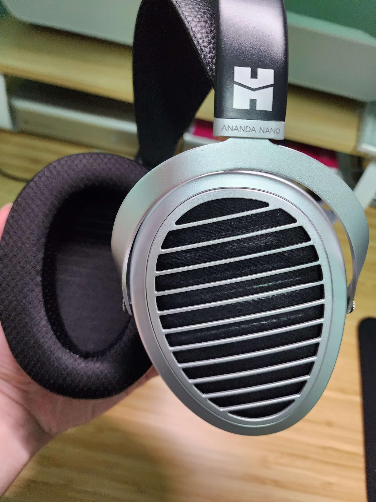 HIFIMAN Ananda Nano Open-Back Over-Ear Planar Magnetic Hi-Fi Headphones with Stealth Magnets and Nanometer Thickness Diaphragm customer photo 1