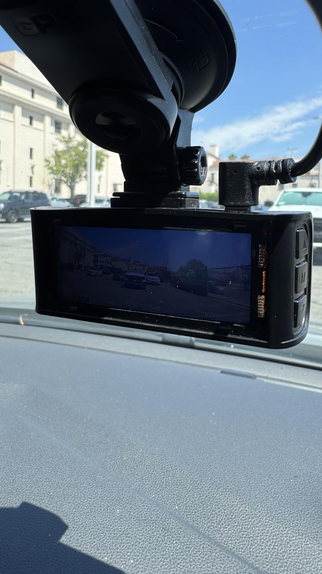 REDTIGER 4K STARVIS 2 Dashcam Front Rear, 5GHz WiFi 20MB/s, Free 128GB Card | Voice Control, Touch Screen, GPS, Loop Recording, Parking Mode, Audio Recording, WDR Night Vision, Supercapacitor(F7N Touch) customer photo 2