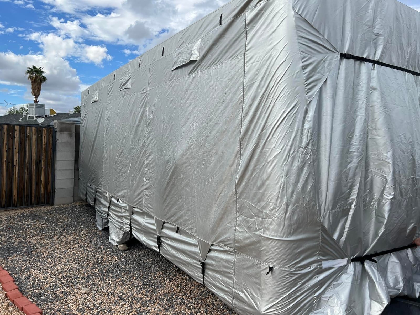 Mofeez Travel Trailer RV Cover 7 Layers for 24'-27' Camper Cover RV Covers | Extra-Thick Windproof Waterproof Rip-Stop Camper Covers with Adhesive Repair Patches, 2Pcs Extra Straps & 4 Tire Covers customer photo 1