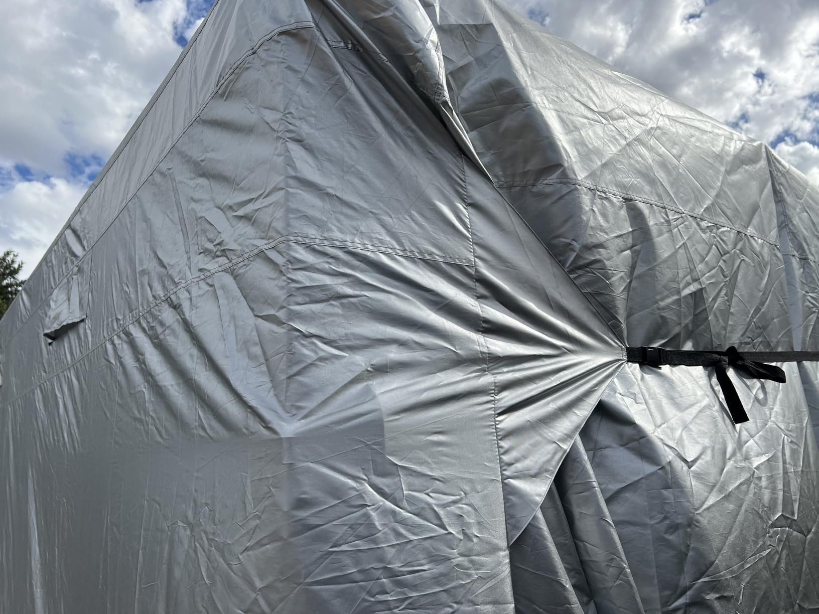 Mofeez Travel Trailer RV Cover 7 Layers for 24'-27' Camper Cover RV Covers | Extra-Thick Windproof Waterproof Rip-Stop Camper Covers with Adhesive Repair Patches, 2Pcs Extra Straps & 4 Tire Covers customer photo 2