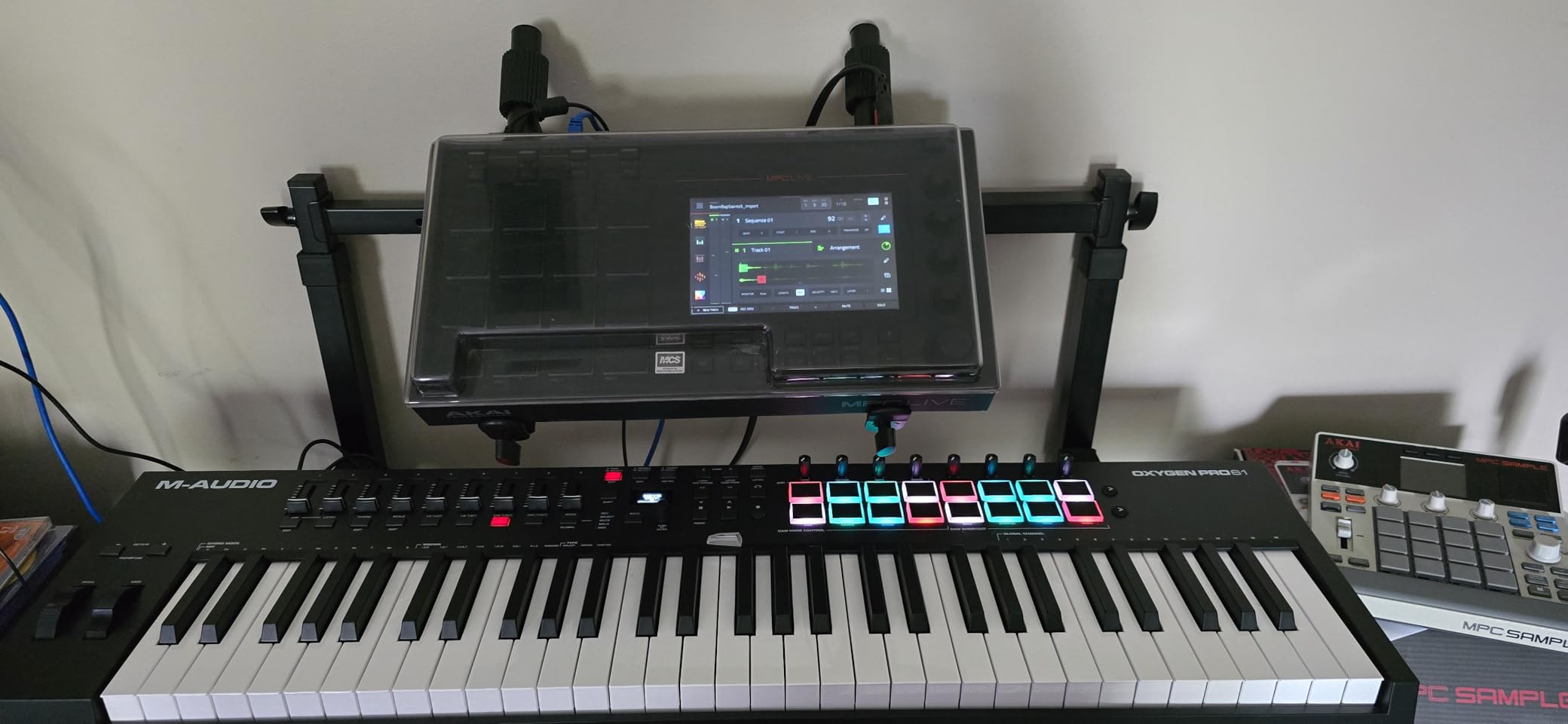 Liquid Stands Dual Piano Keyboard Stand with 2nd Tier - Z Style Adjustable and Portable 2 Tier Heavy Duty Music Stand for Synths and Electric Digital Keyboards - Fits 54 61 88 Key Pianos customer photo 1