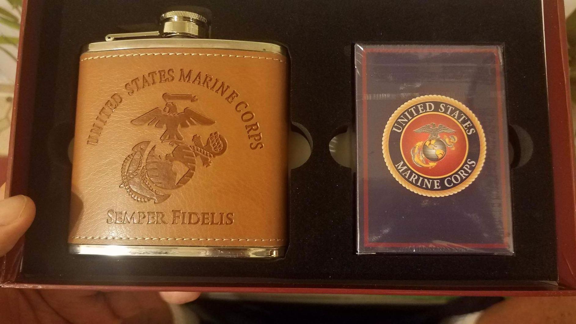 US-Army Flask & Cards Set | Leather-Wrapped Hip-Flask with Rank Playing Cards | Army Card & Flask-Set customer photo 2