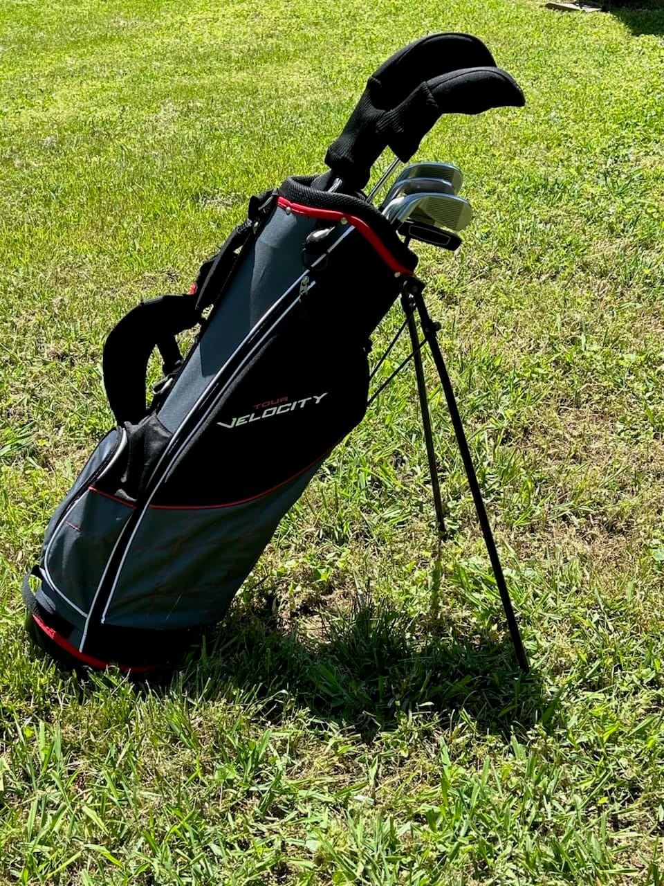 Wilson Men's Tour Velocity Complete Golf Set with Stand Bag - Right Hand customer photo 1