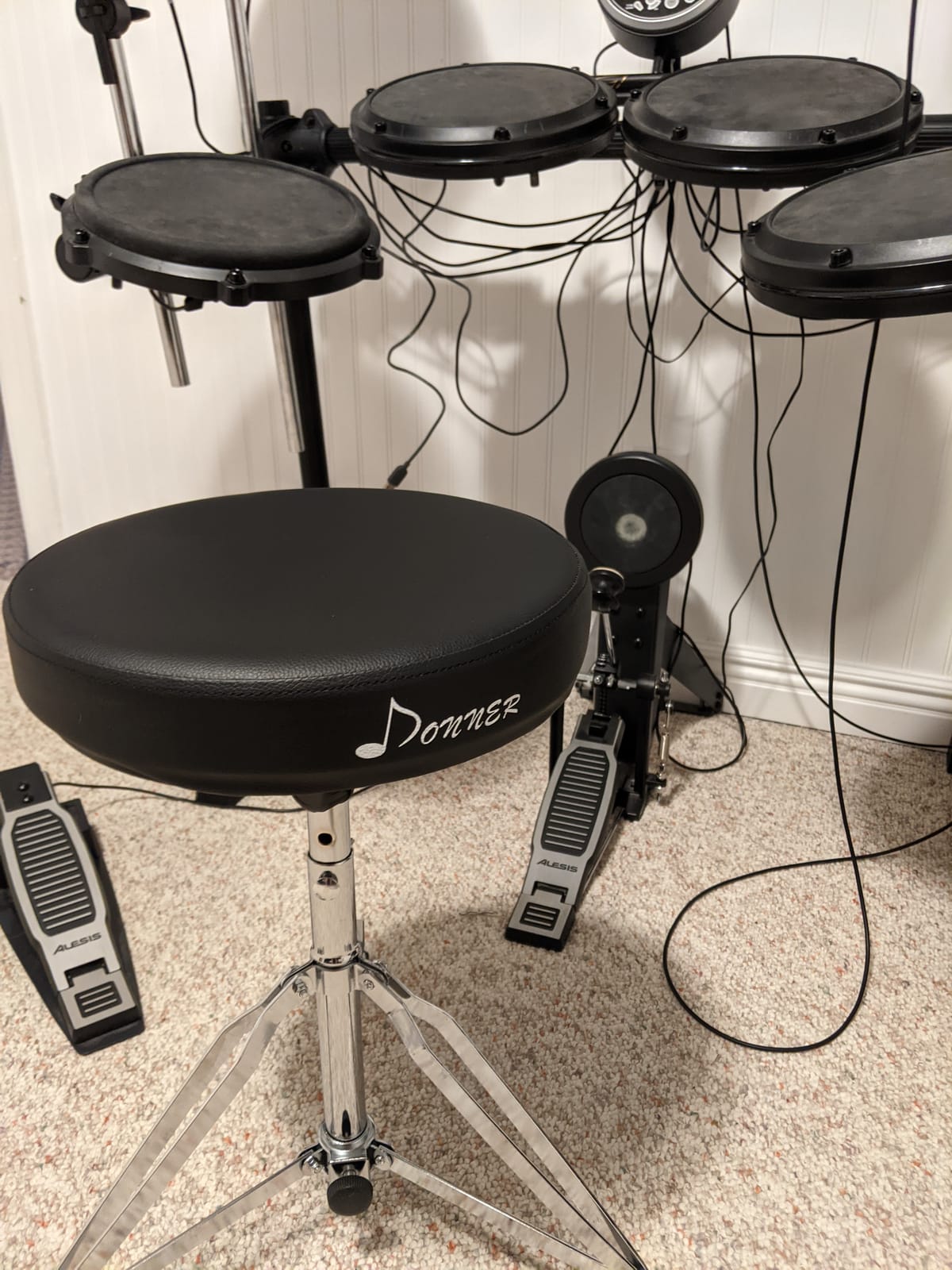 Donner Drum Throne with Backrest, Heavy Duty Hydraulic Drum Stool Height Adjustable, Motorcycle Style Drum Seat Saddle Drum Throne for Adults Drummers (Brown) customer photo 1