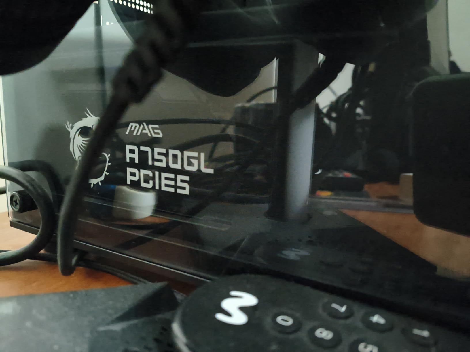 MSI MAG A850GL PCIE5, Fully Modular Compact Gaming 850W Power Supply, 80+ Gold, ATX 3.1 & PCIe 5.1 Ready, Native Dual-Color 12V-2x6 Cable, 10 Year Warranty customer photo 2