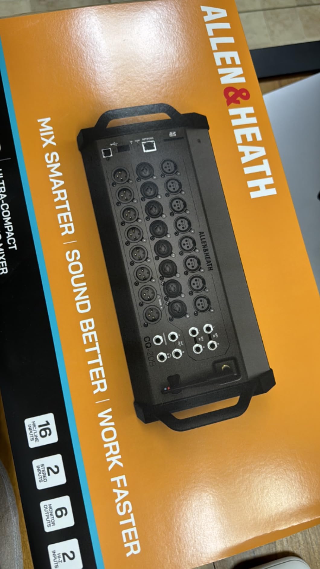 Allen & Heath CQ-18T Digital Mixer with 7
