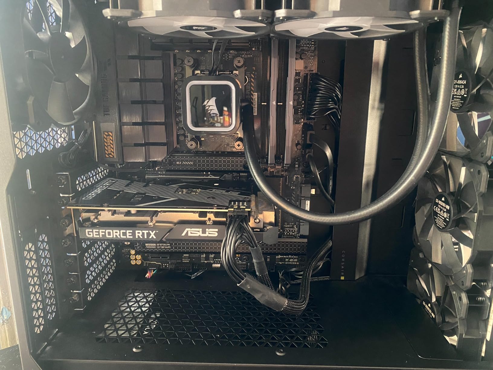 CORSAIR Vengeance DDR5 32GB (2 x 16GB) Up to 6000MHz AMD Intel RAM | Desktop Gaming Memory, AMD EXPO & Intel XMP 3.0 Compatible, CL30, Grey customer photo 2