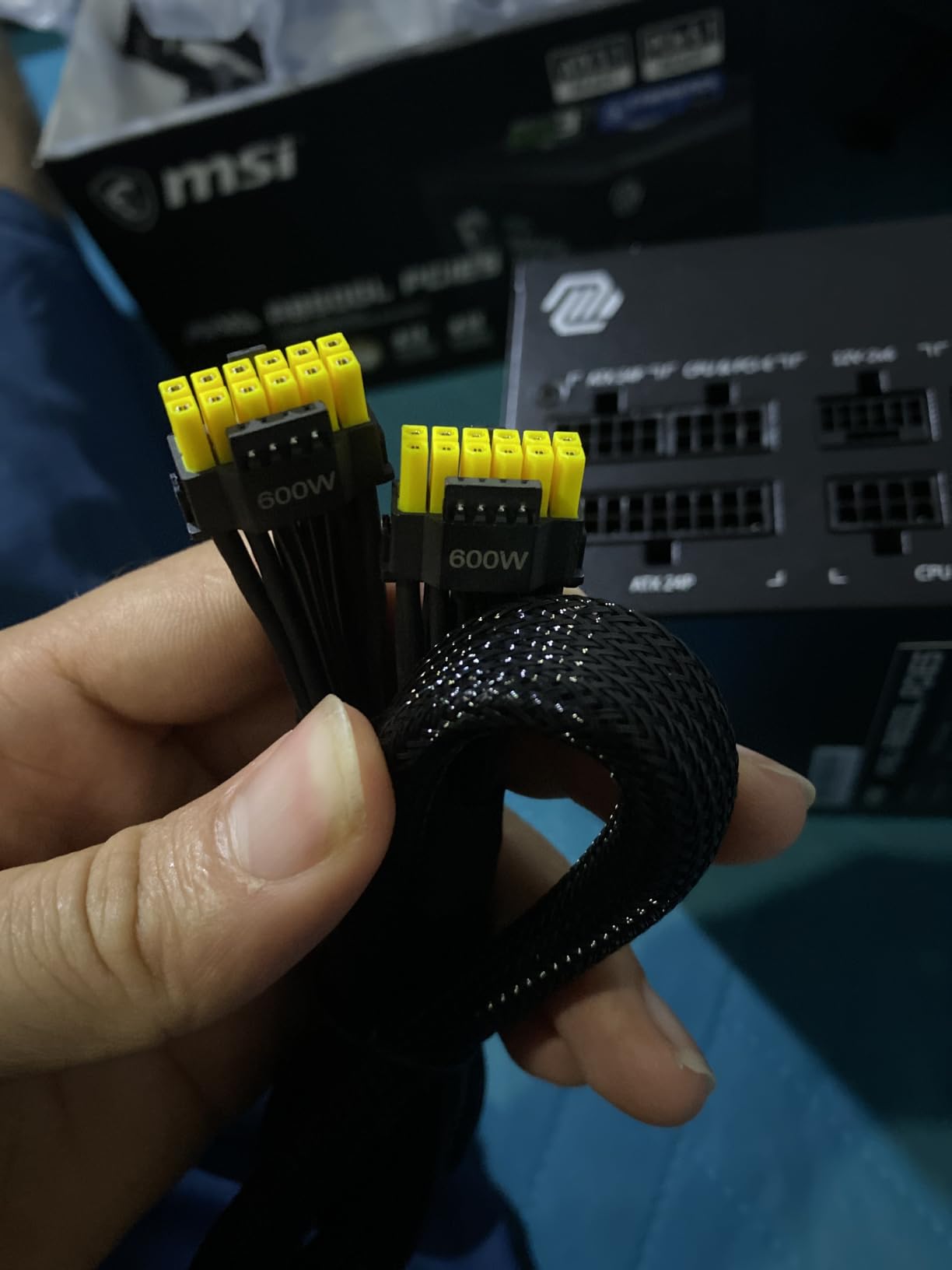 MSI MAG A750GL PCIE5, Fully Modular Compact Gaming 750W Power Supply, 80+ Gold, ATX 3.1 & PCIe 5.1 Ready, Native Dual-Color 12V-2x6 Cable, 10 Year Warranty customer photo 1