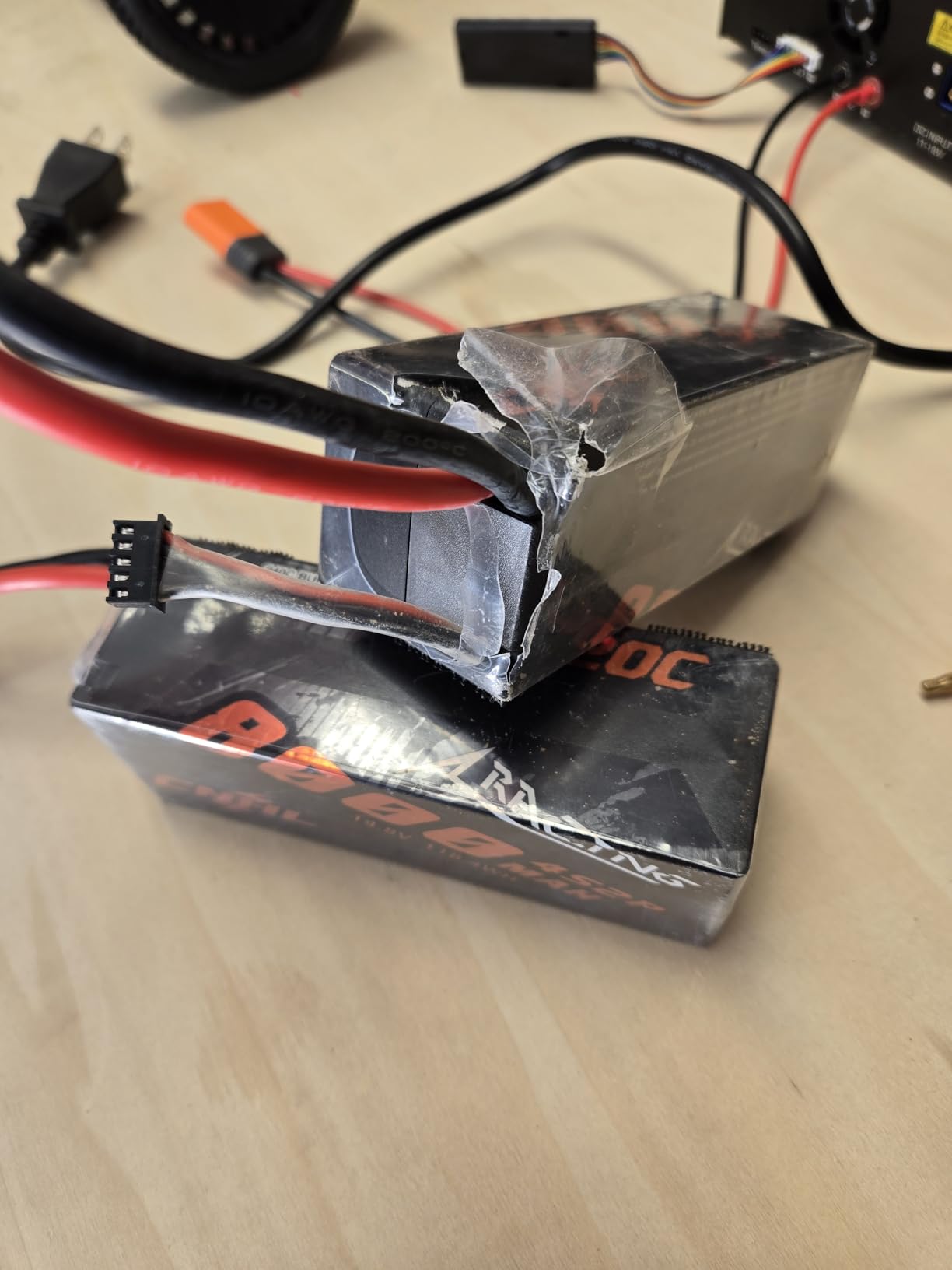 CNHL 4S Lipo Battery 8000mAh 120C 14.8V EC5 Plug Hard Case(2packs) | Delivers extended runtime and extra punch for 1/8 and 1/10 RC trucks, truggies, crawlers, big jumps, and heavy-duty bashing. customer photo 2