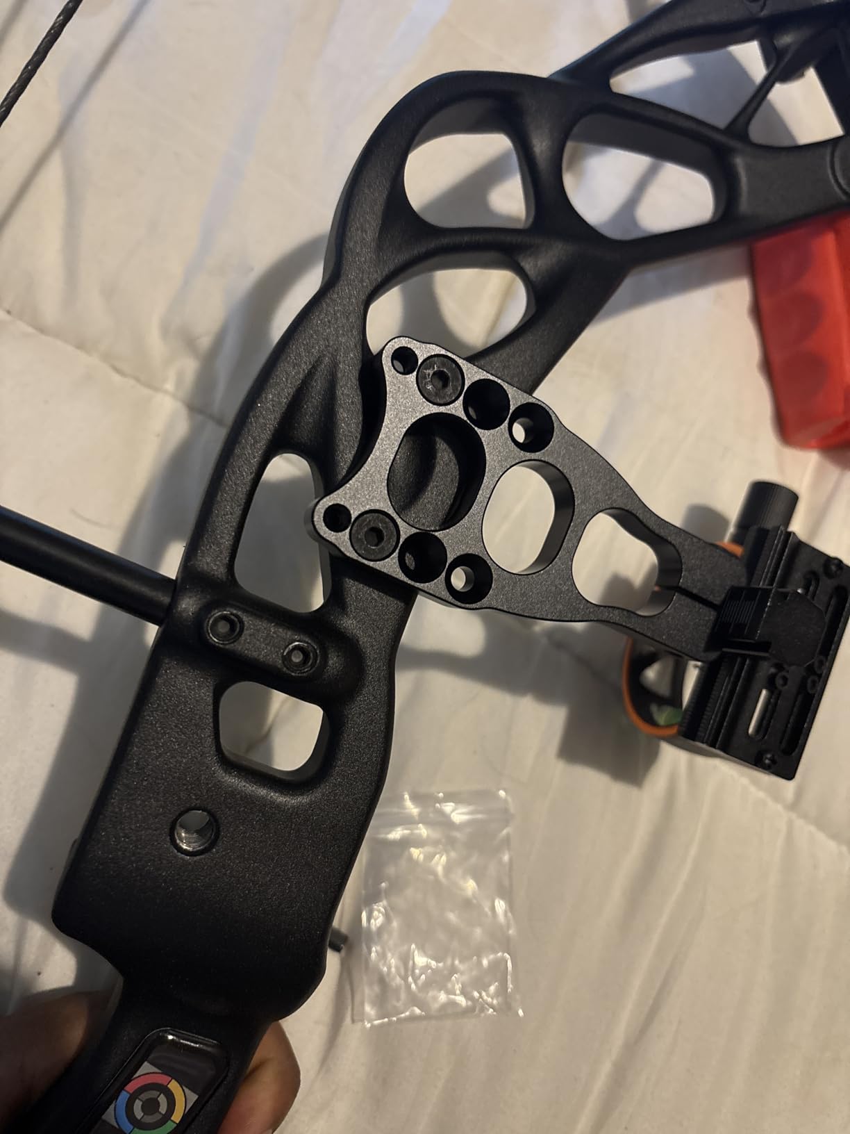 Sanlida Dragon X9 Ready to Hunt Compound Bow Kit for Adults, Archery Hunting Bow Package with 12 Carbon Arrows, Adjustable up to 70 lbs, No Bow Press Needed, Right Hand Only customer photo 2