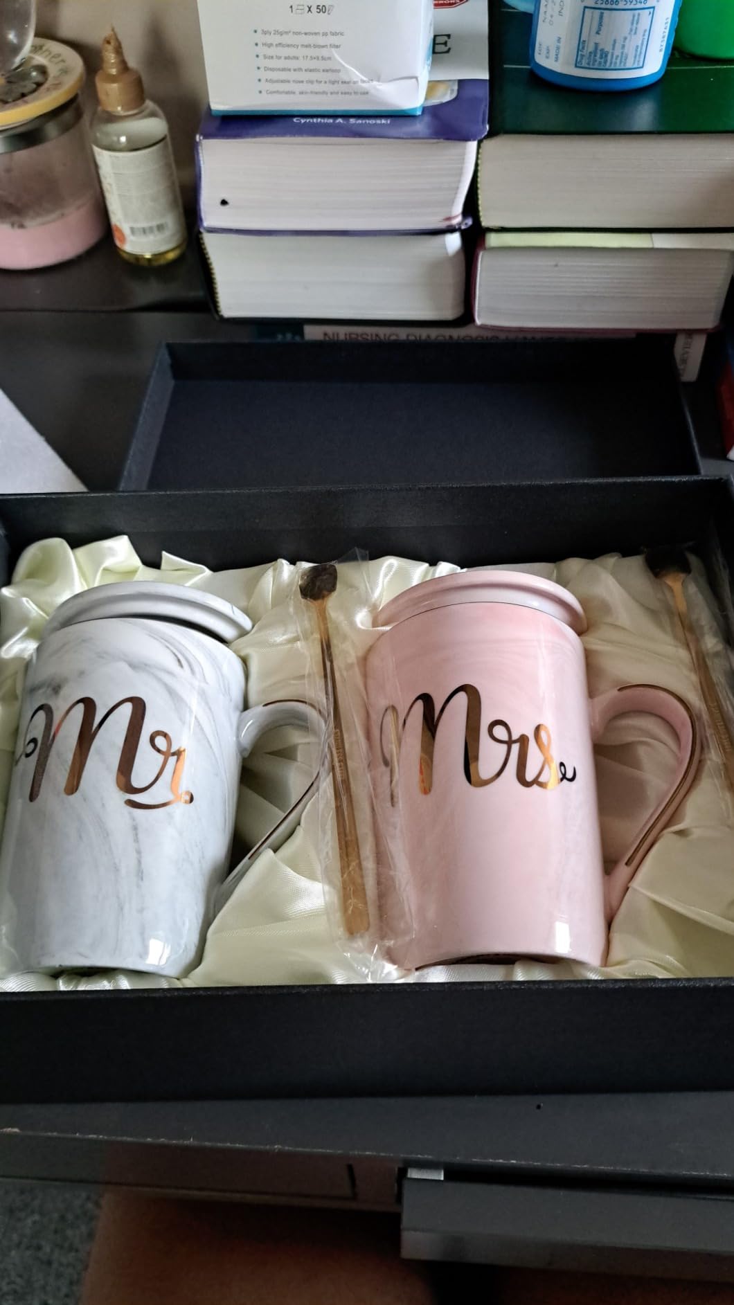 Biching Wedding Gifts for Couples 2026, Bridal Shower Engagement Gift | Gifts for Anniversary Bride and Groom, 14oz Ceramic Mr and Mrs Mug Set with Real Gold Foil, Greeting Card, Gift Box customer photo 1
