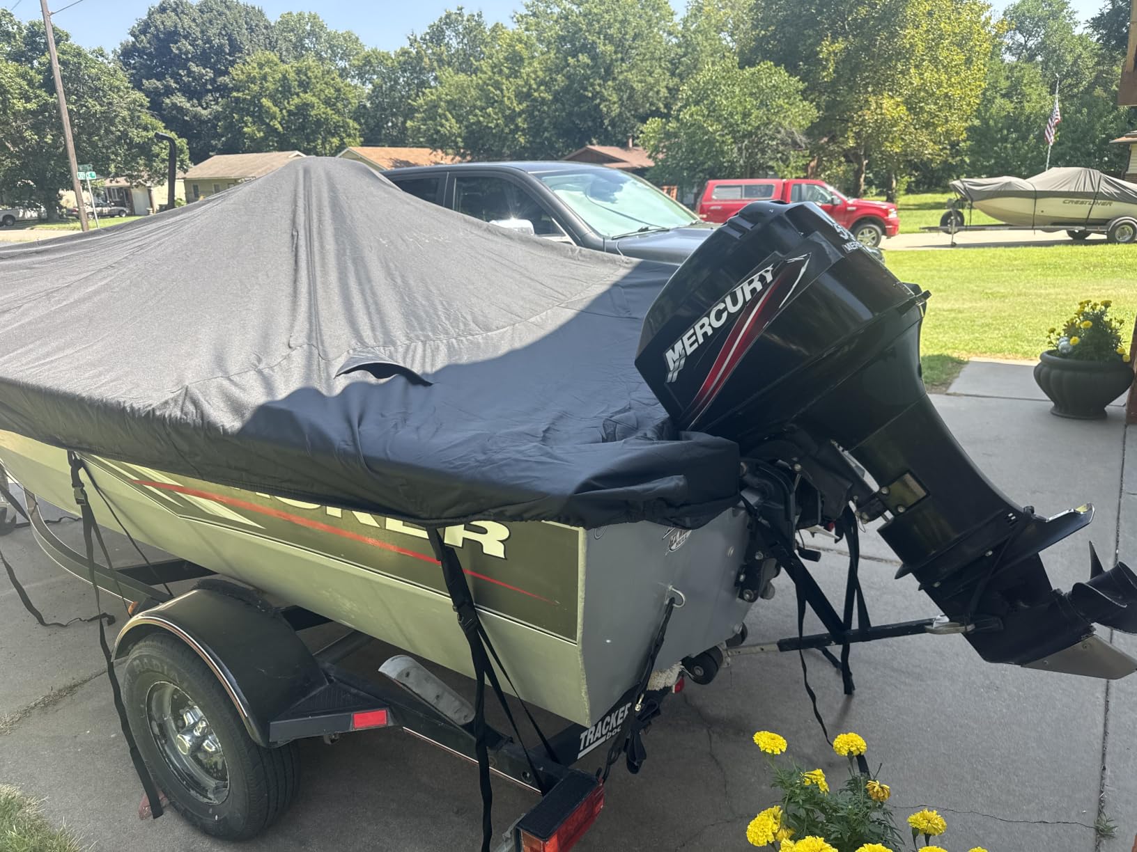 Boat Cover 14-16 ft, 1200D Waterproof V-Hull, Gray | Fits 14 foot 15ft 16 ft Bass Tracker Boat, Heavy Duty, UV & Tear-Resistant, Air Vents, 11 Straps & Motor Cover customer photo 2