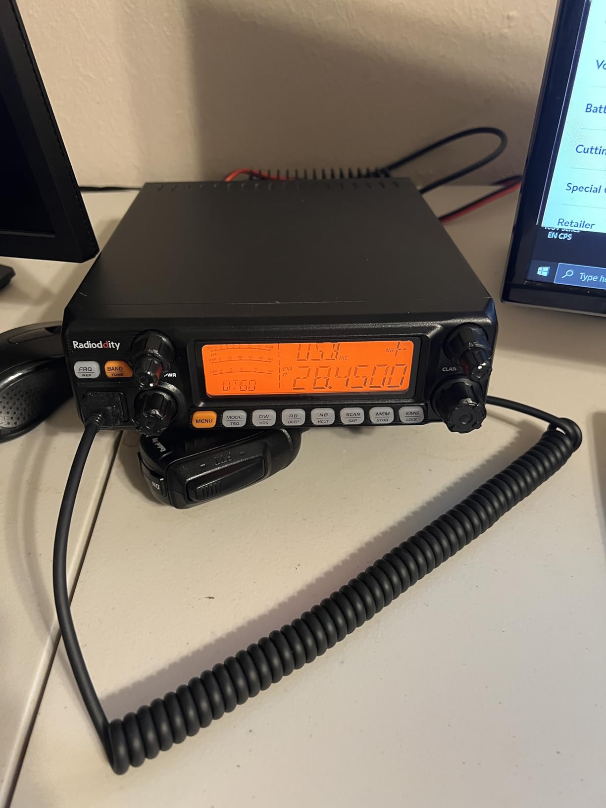 Radioddity QT60 Pro 10 Meter Mobile Ham Radio SSB/AM/FM/PA 60W, NOAA Alert | RX/TX Noise Reduction Amateur Transceiver, Large LCD Display, CTCSS/DCS, ASQ for Trucks, Road Trips, Vehicle Use customer photo 1