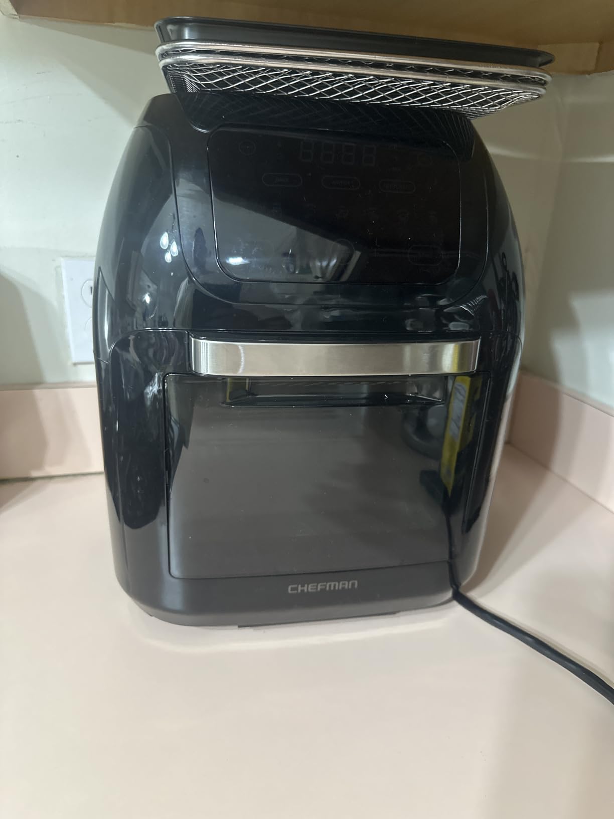 Chefman 12-Quart 5-in-1 Air Fryer Oven with Digital Timer, Touchscreen, and 12 Presets - Family Size Countertop Convection Oven, Dishwasher-Safe Parts customer photo 2