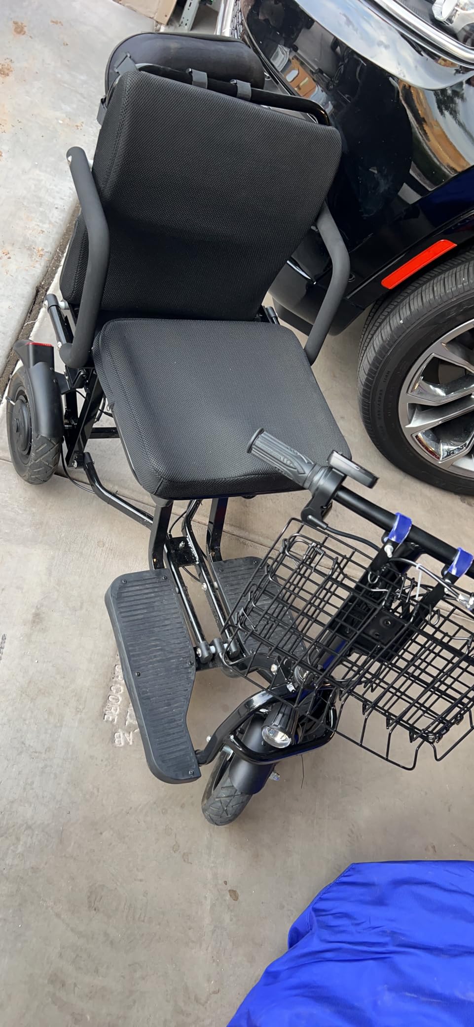 3-Wheel Foldable Mobility Scooter for Adults, 300 lb Capacity | Foldable lightweight scooter for adults and seniors with a 300 lb capacity, long-range lithium battery and front basket. customer photo 2