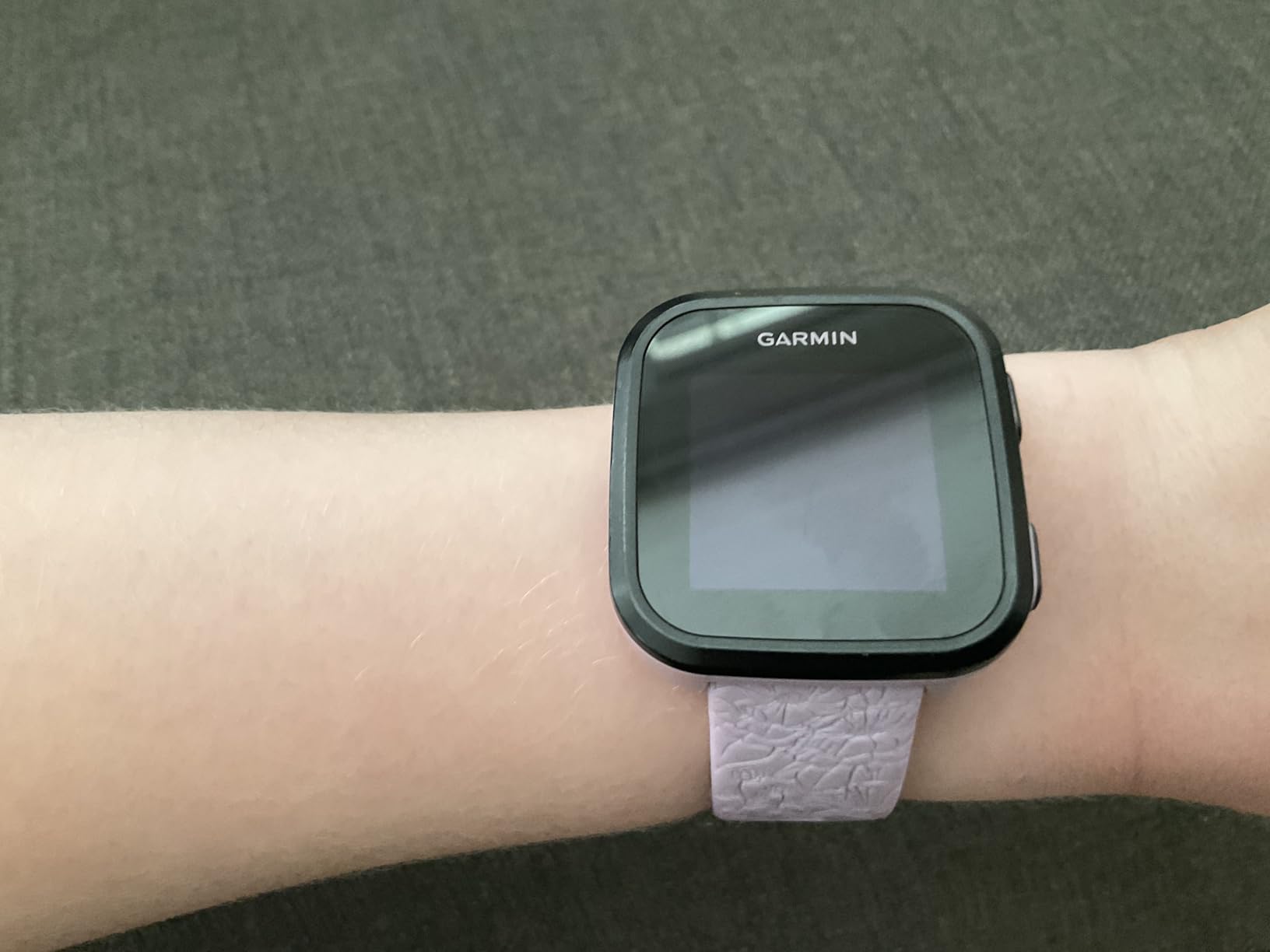 Garmin Bounce, Kids Smartwatch, Two-Way Text and Voice Messaging, Location Tracking, Black Camo customer photo 1