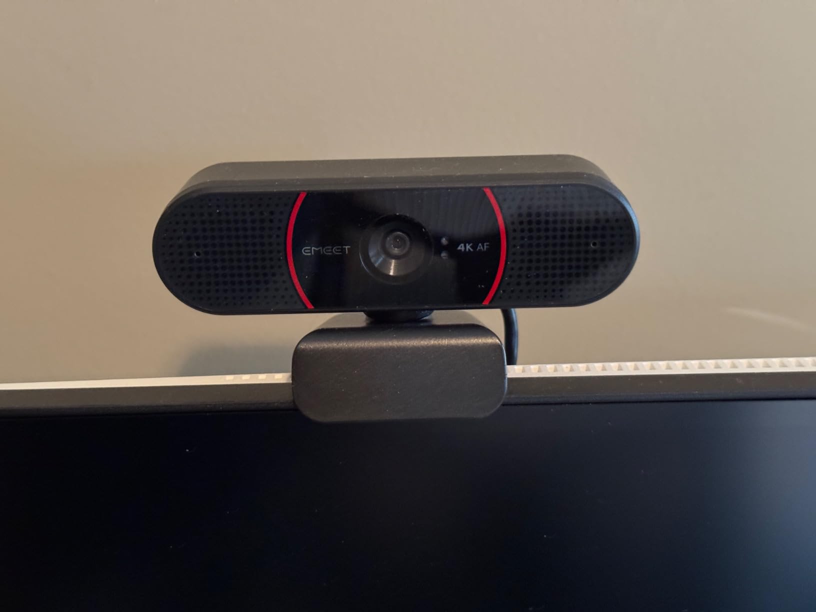 EMEET C960 4K Webcam for PC, PDAF Auto Focus, Dual Omni Mics, 73° FOV | Auto Light Correction, USB-A, Plug&Play, Web cam 4K with Privacy Cover, Webcam 4K Works for Zoom/Teams/Google Meet, Laptop/PC customer photo 2