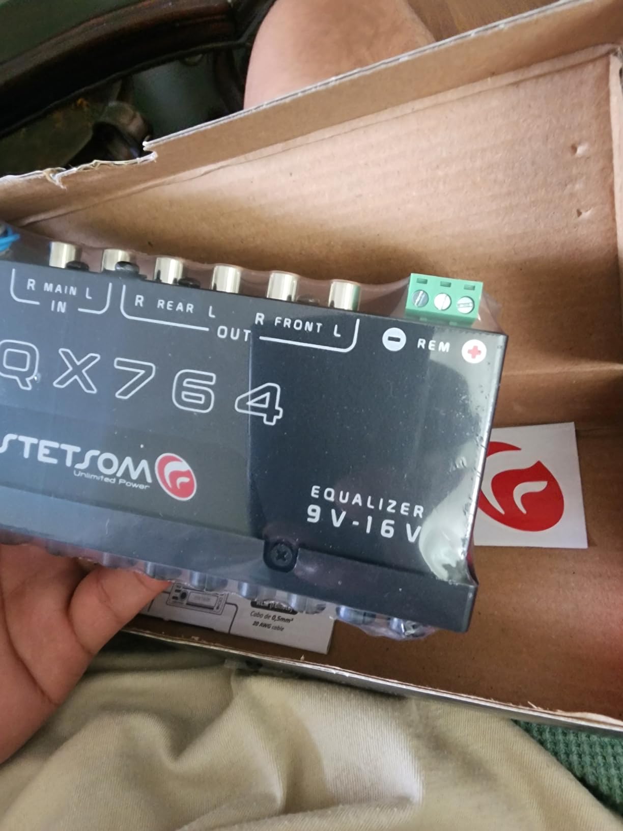 Stetsom EQX764-7 Band Equalizer, Pre-Amp Car Audio Graphic Equalizer with 4 Inputs (RCA & High) 6 Outputs, 10v Line Driver to Avoid Noise and Dedicated Sub Controls (Level & Frequency) customer photo 1