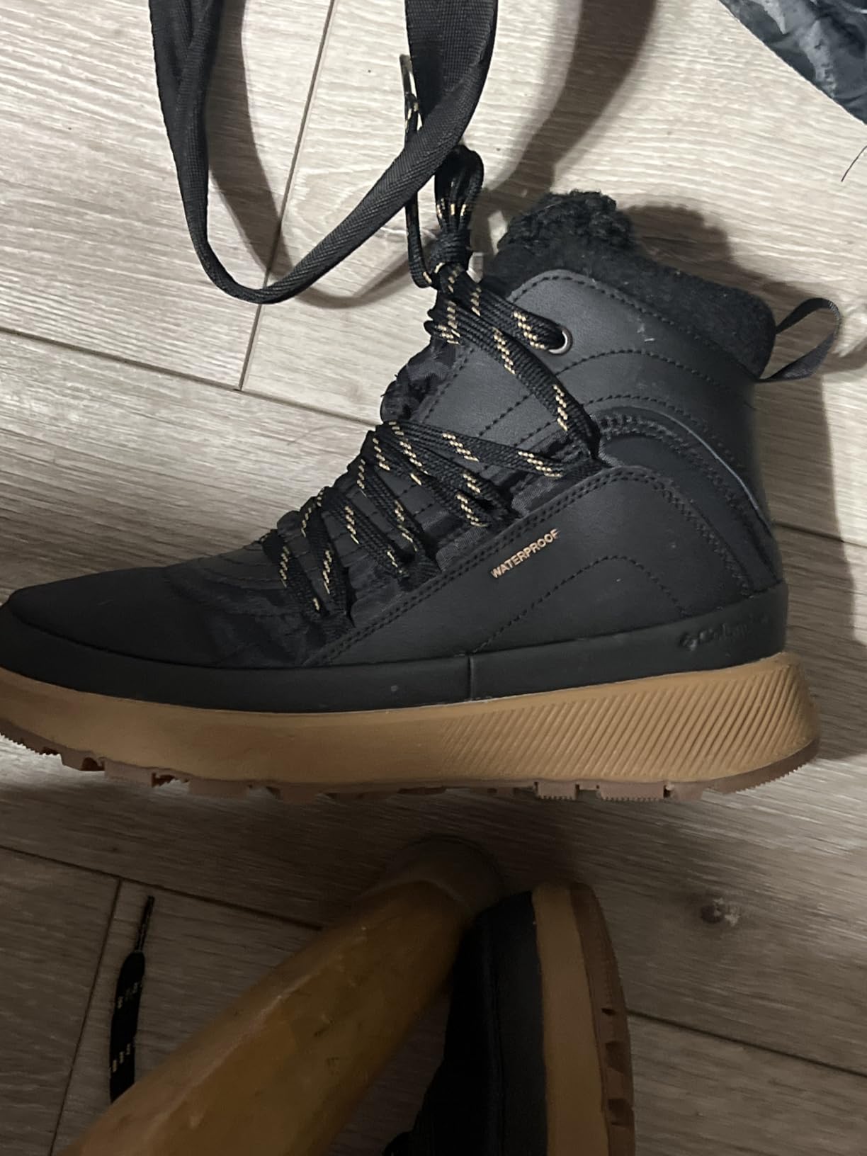 Women's Red Hills Omni-Heat Snow Boots customer photo 1