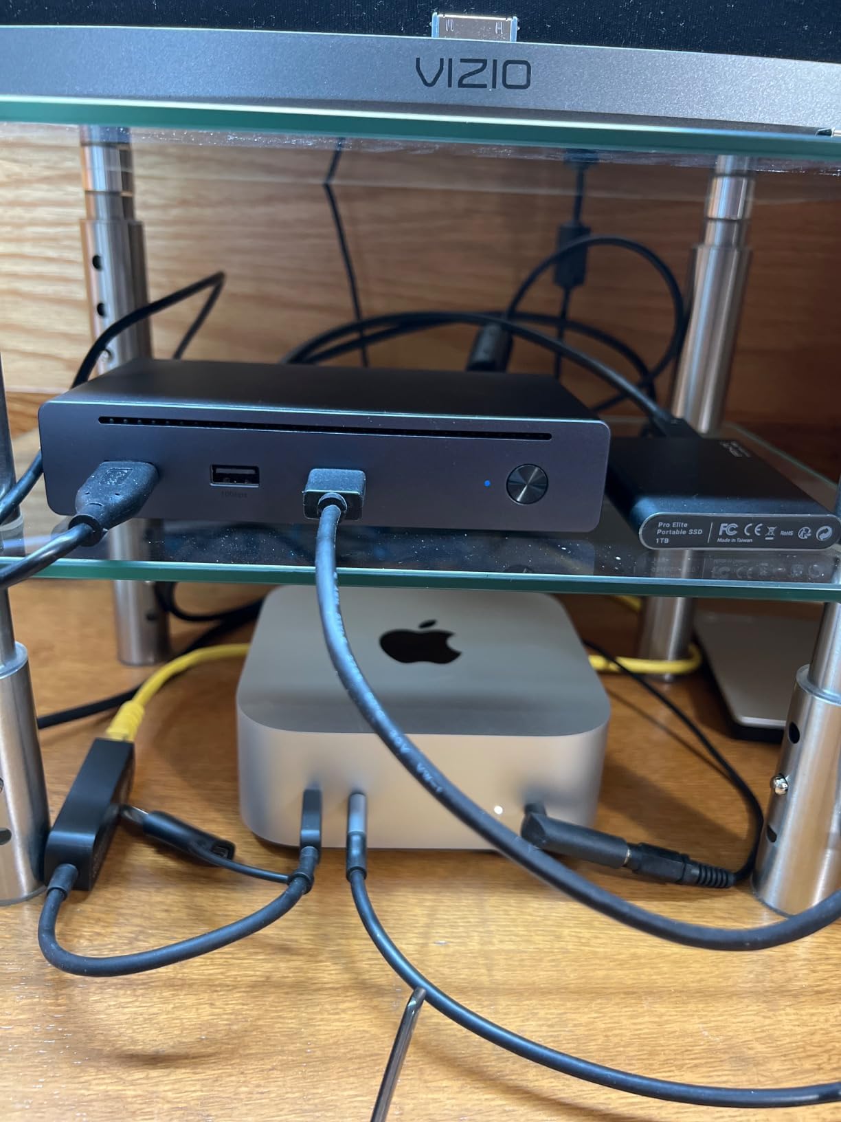 UGREEN 8-in-1 Thunderbolt 4 Docking Station, Dual 4K@60Hz, 3xTBT4, 40Gbps | Dual 4K/ Single 8K Display, 85W Charging, Gigabit Ethernet, 3xUSB A 10Gbps, Dock for Mac M1/M2/M3/M4 Pro/Max, Revodok Max 208 customer photo 2